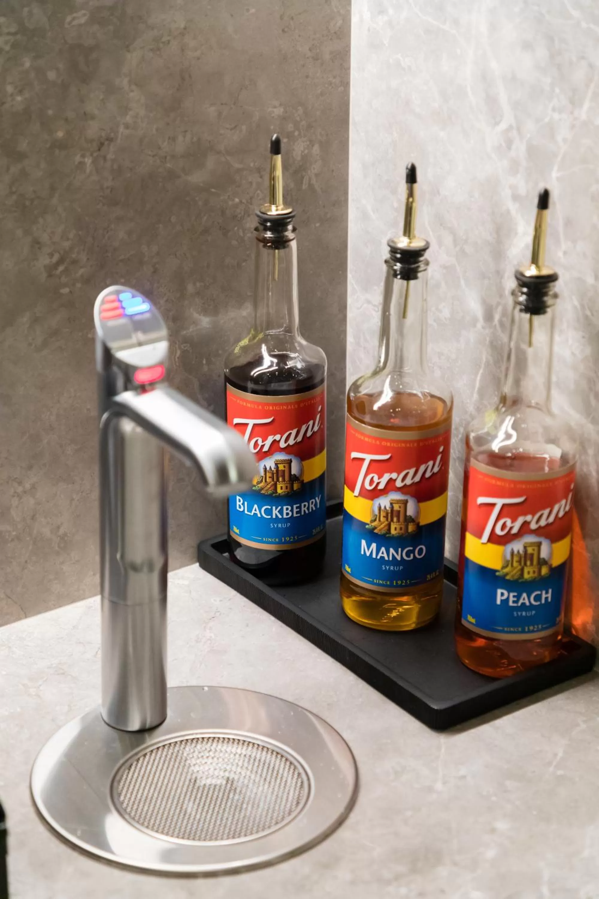 Lobby or reception in Hotel Stratford San Francisco - Handwritten Collection