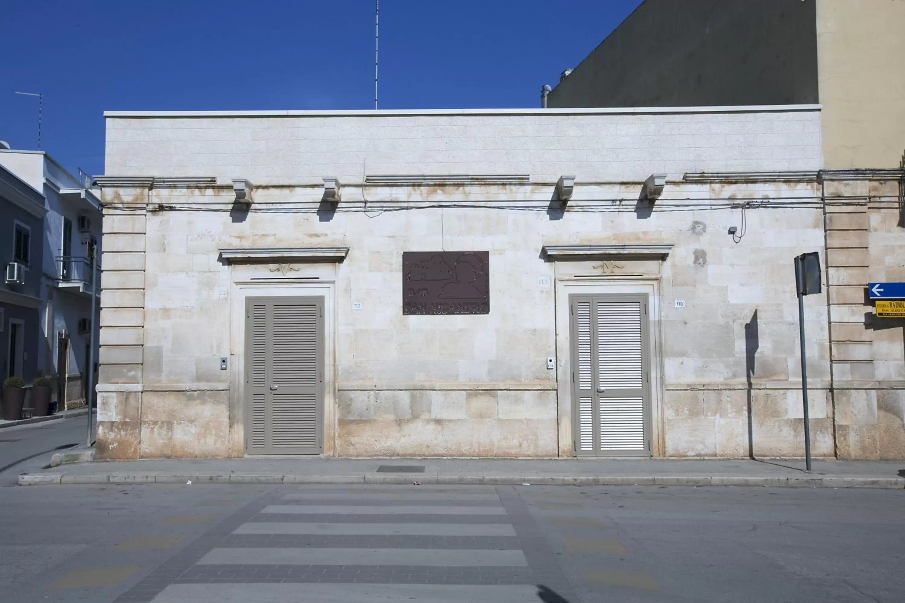 Facade/entrance, Property Building in b&b San Nicandro