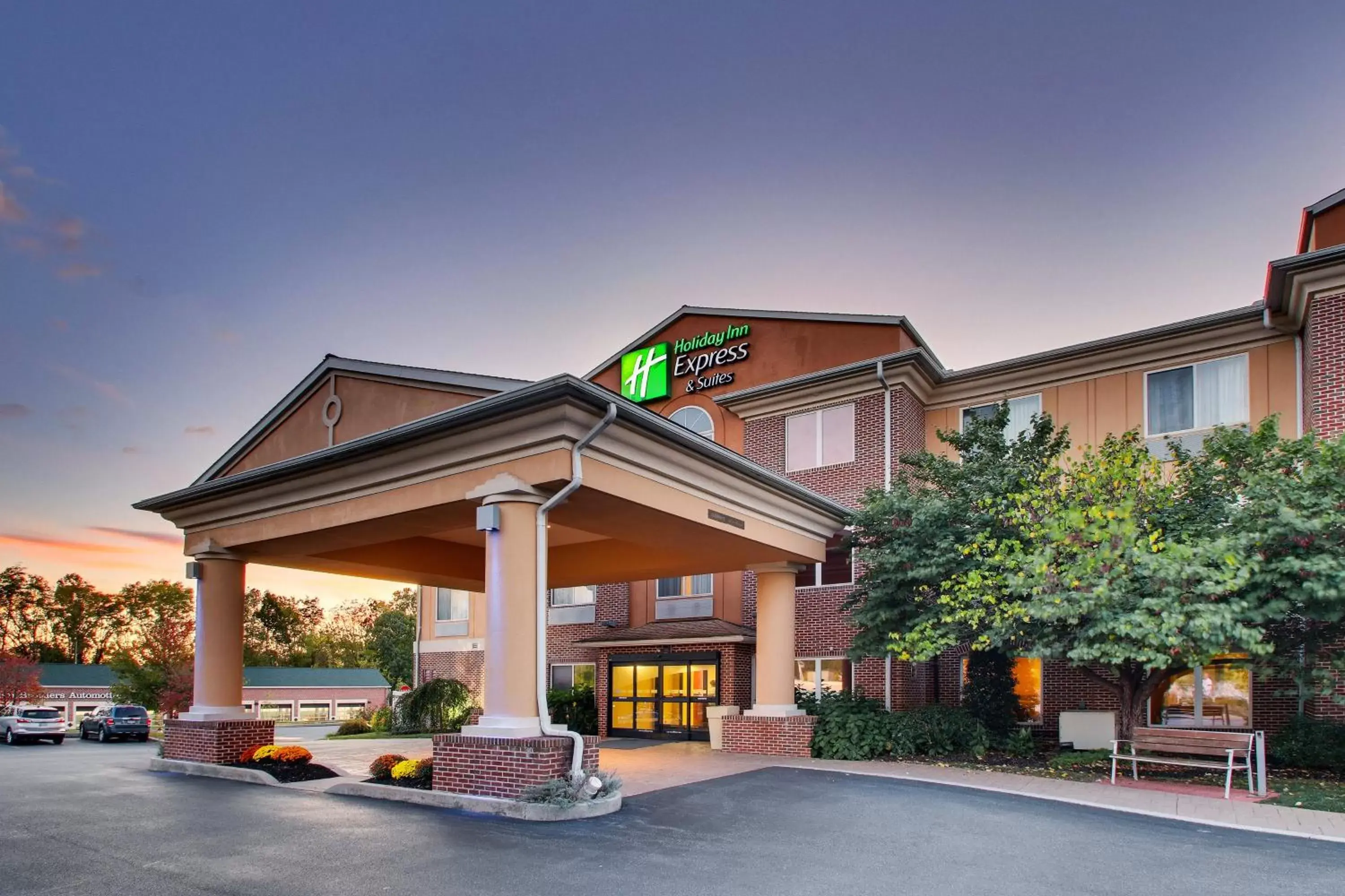 Property building in Holiday Inn Express Hotel & Suites Lancaster-Lititz by IHG Property building in Holiday Inn Express Hotel & Suites Lancaster-Lititz by IHG