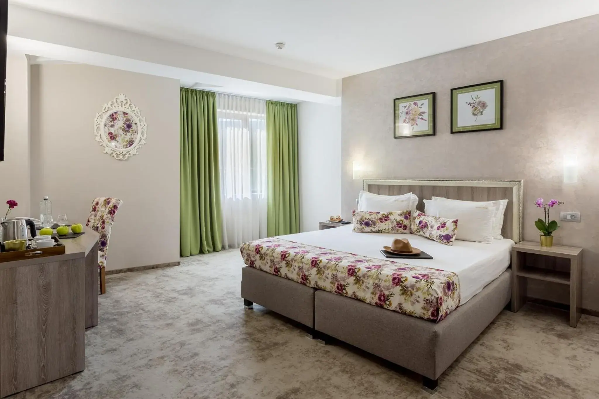 Bedroom, Bed in Prestige Boutique Hotel Craiova