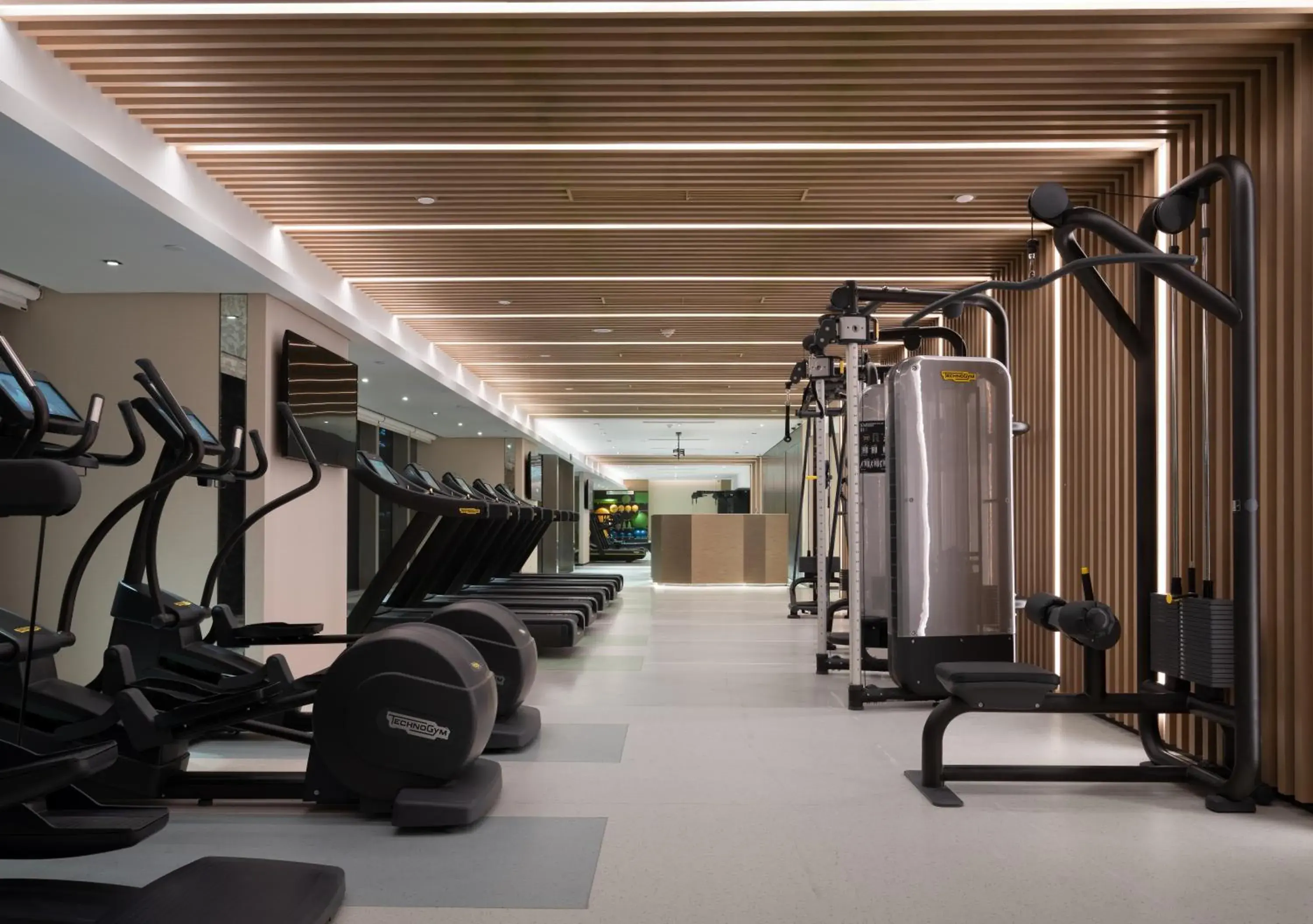 Fitness centre/facilities, Fitness Center/Facilities in Jumeirah Living Guangzhou - Complimentary Shuttle Bus to Canton Fair Complex during Canton Fair period