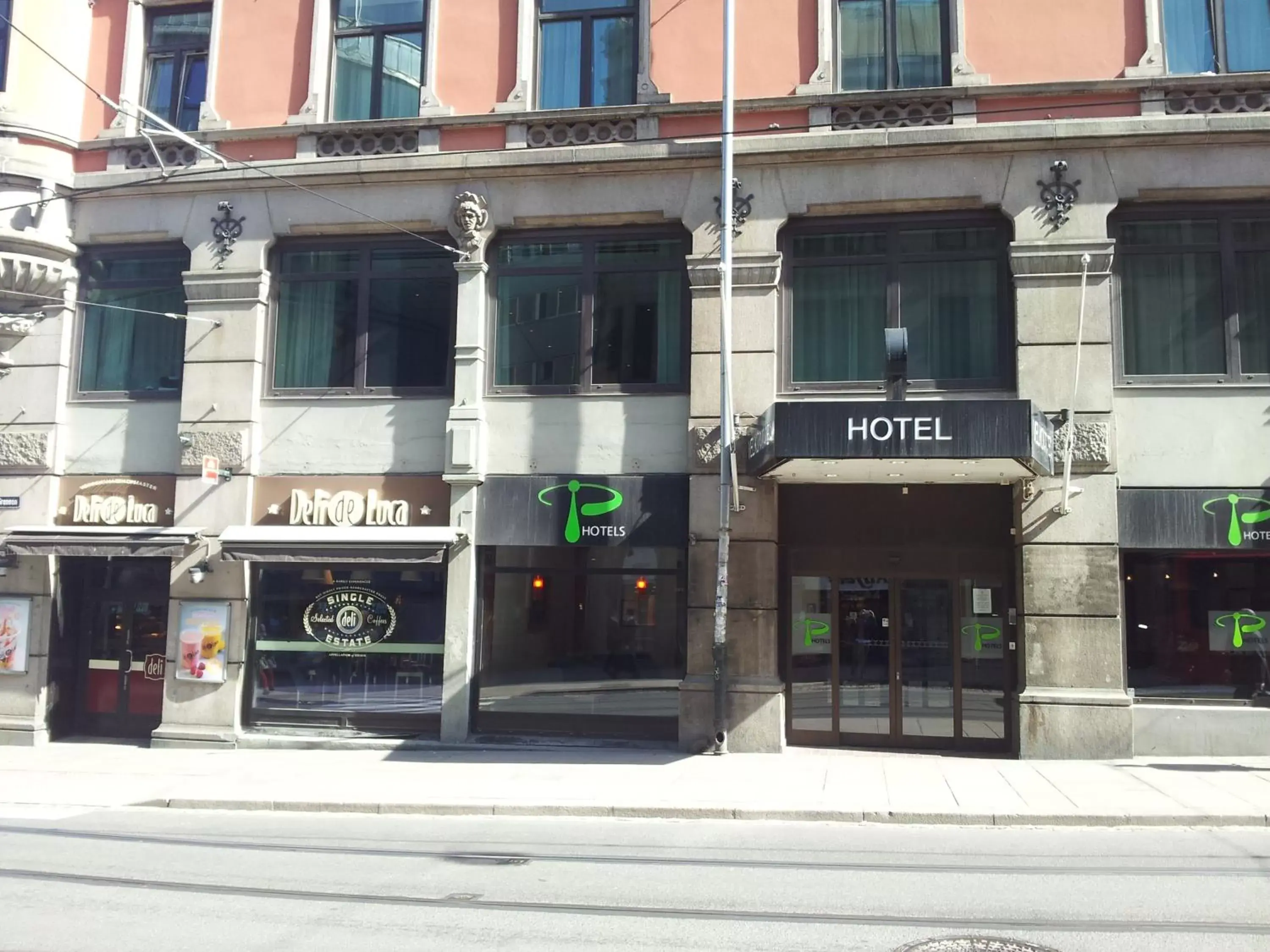 Facade/entrance, Property Building in P-Hotels Oslo