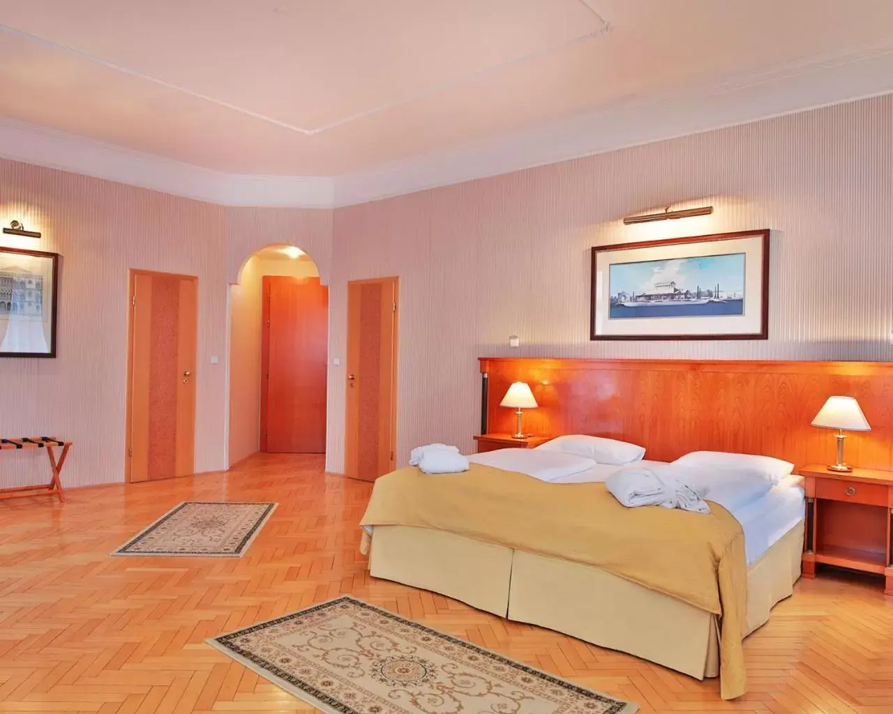 Bedroom, Bed in Belvedere Wellness Hotel Bedroom, Bed in Belvedere Wellness Hotel