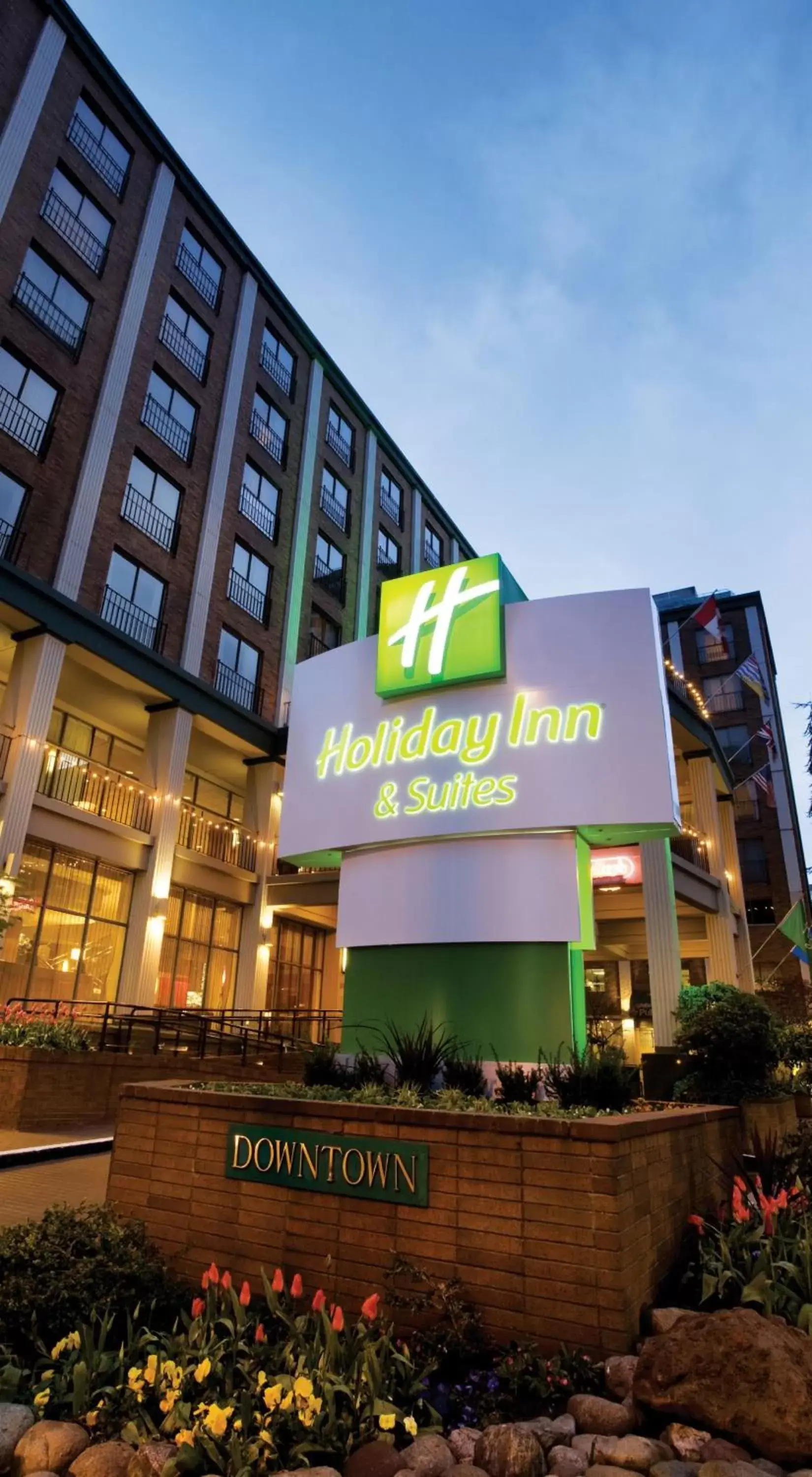 Property building in Holiday Inn Vancouver Downtown & Suites, an IHG Hotel