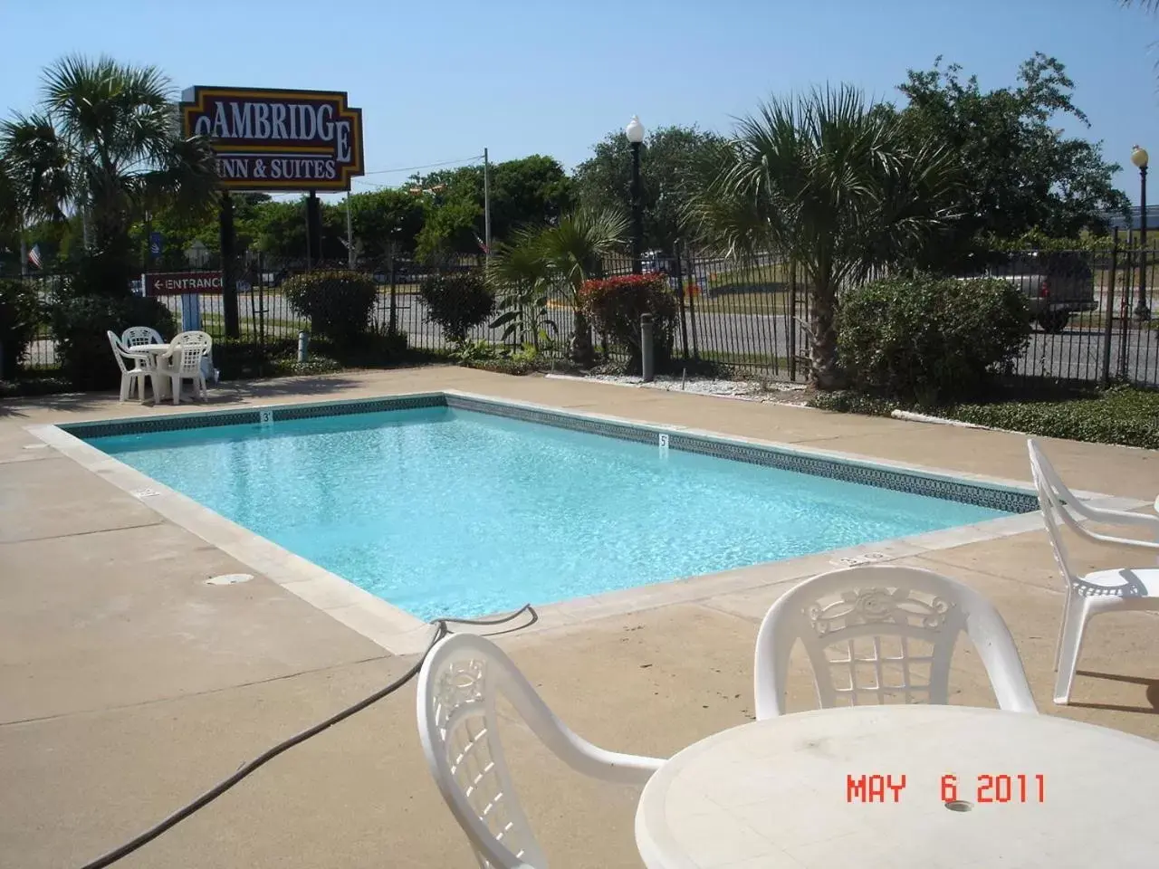 Swimming Pool in Motel 6-Freeport, TX