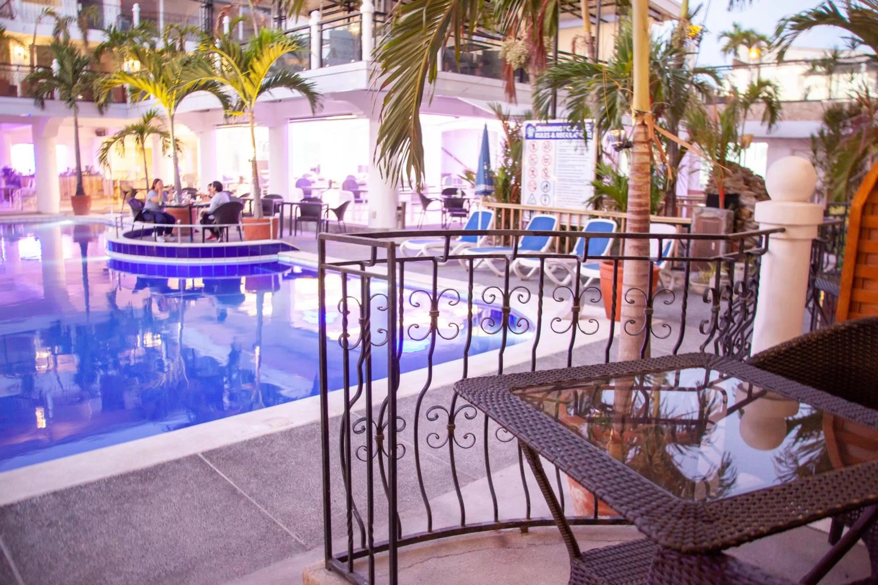 Clarkton Hotel Apartment