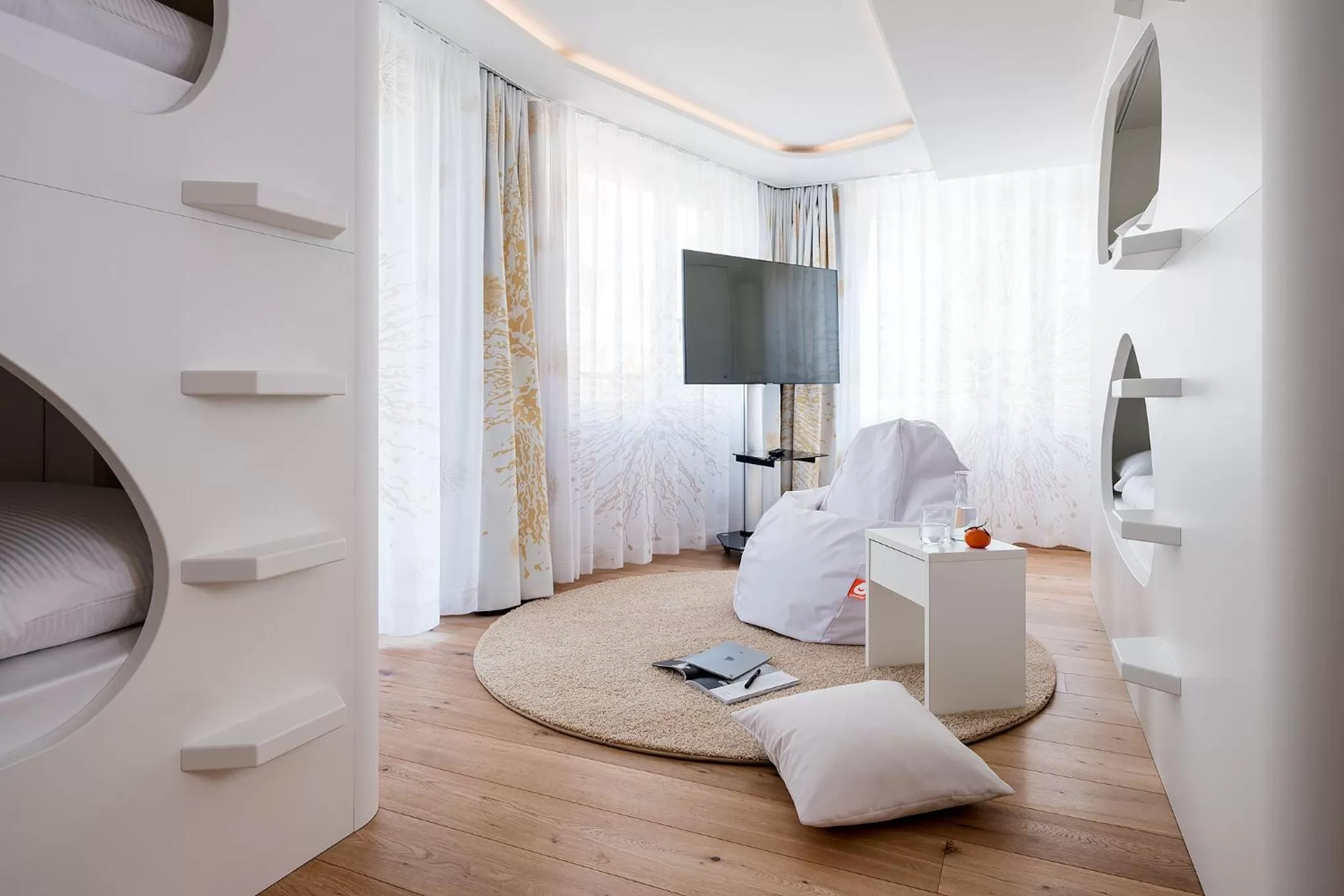 Bed in Neuro Campus Hotel