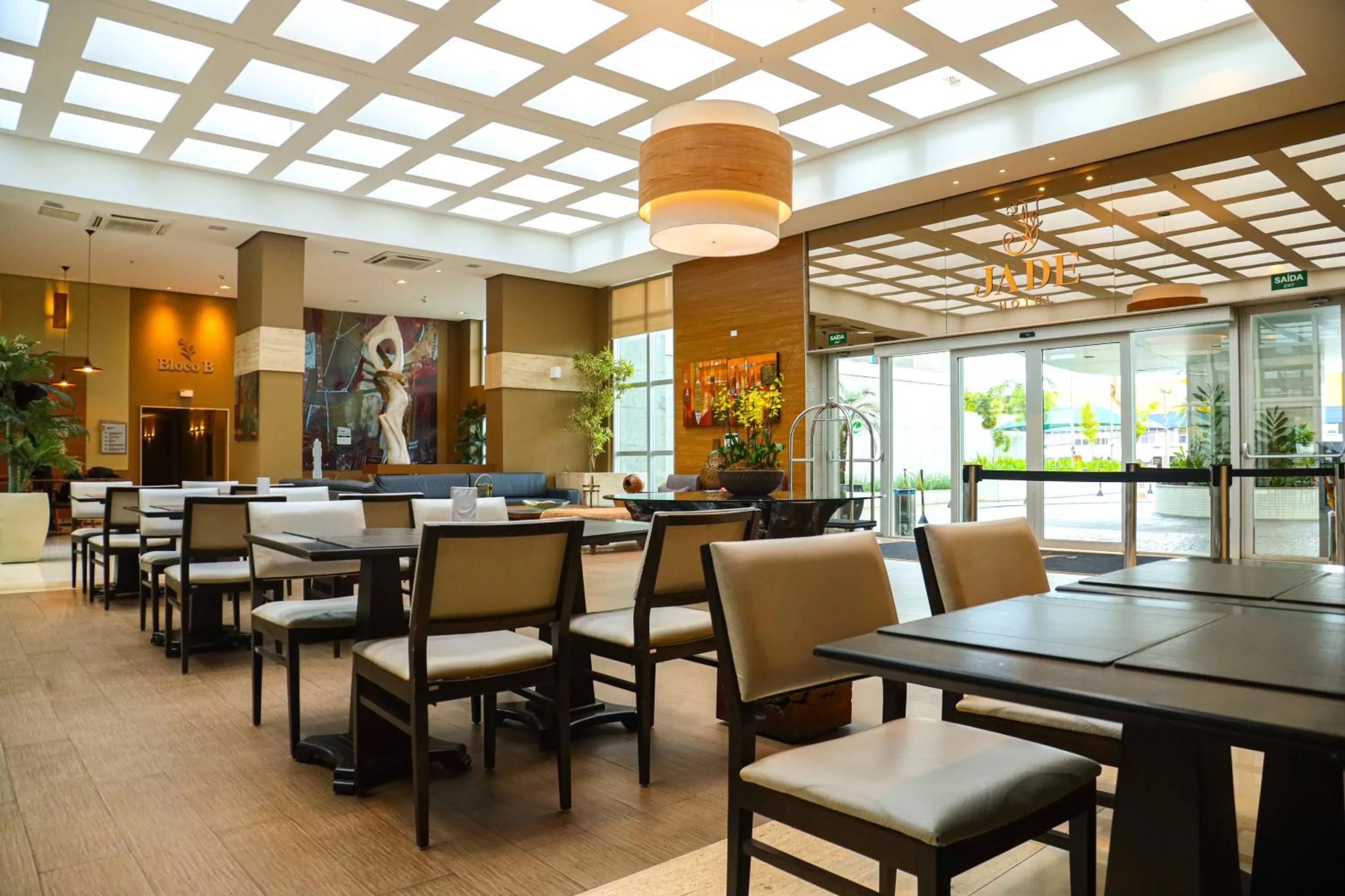 Restaurant/places to eat in Jade Hotel Brasília