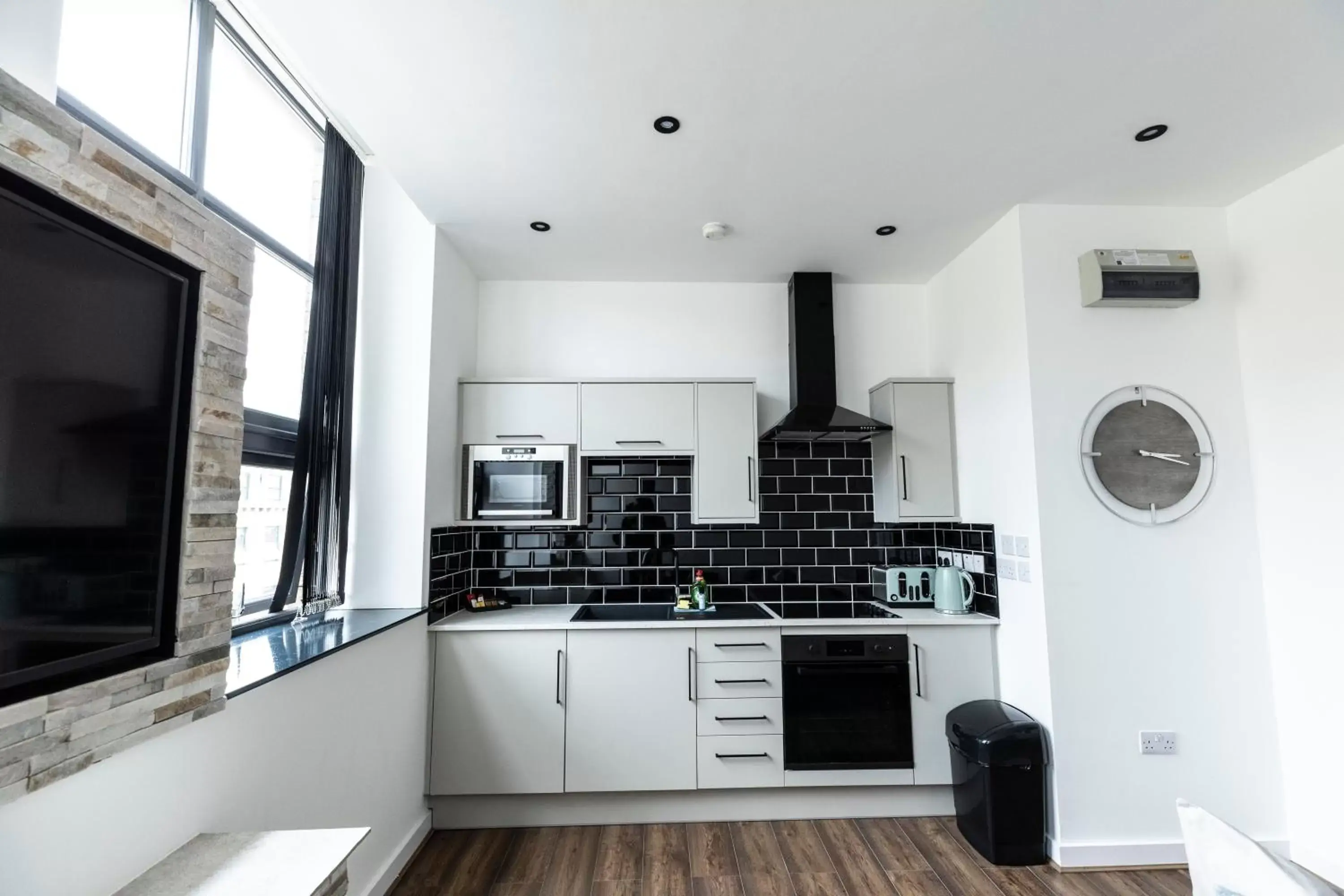 Kitchen/Kitchenette in Fletcher Apartments