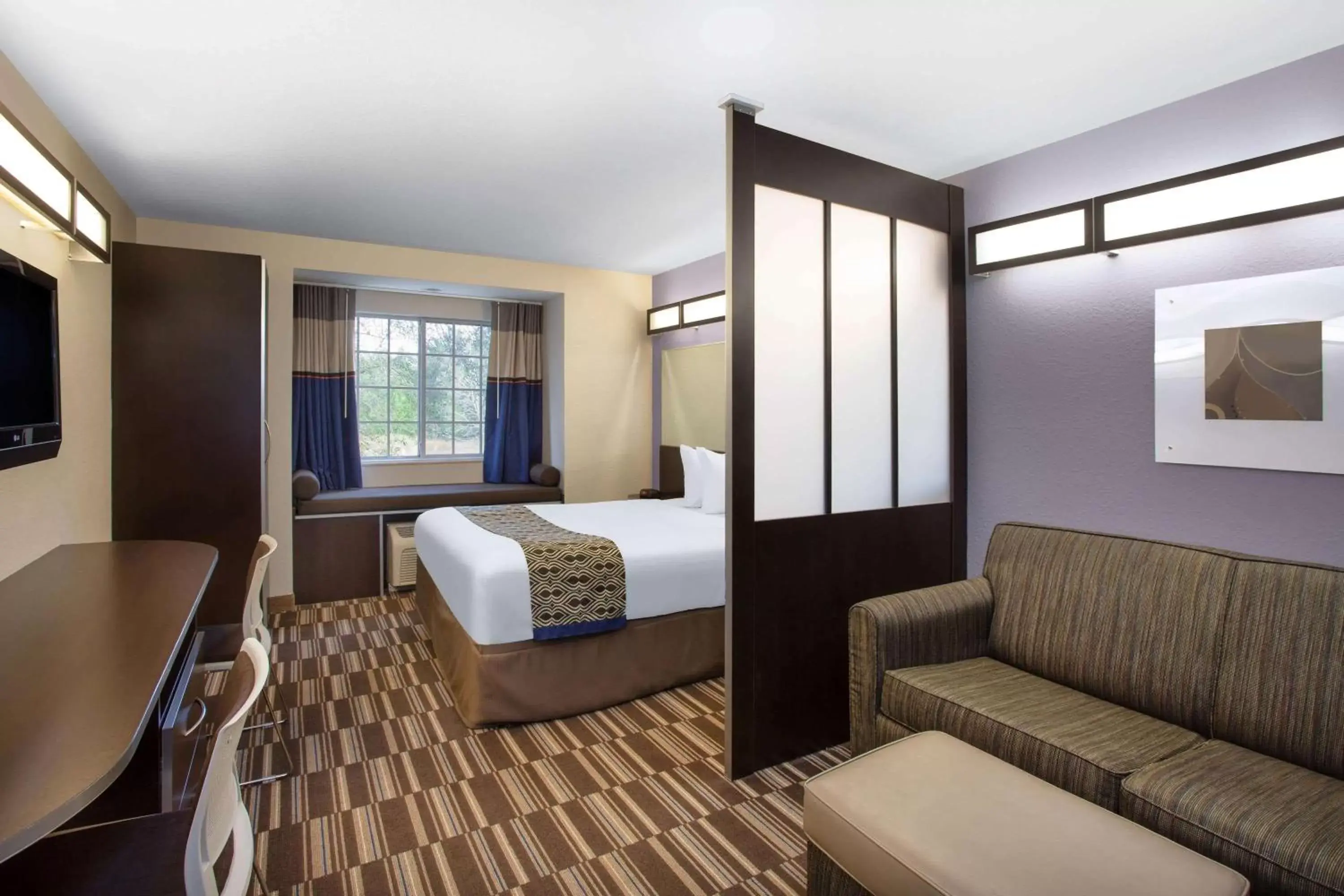 Photo of the whole room in Microtel Inn & Suites by Wyndham Brooksville