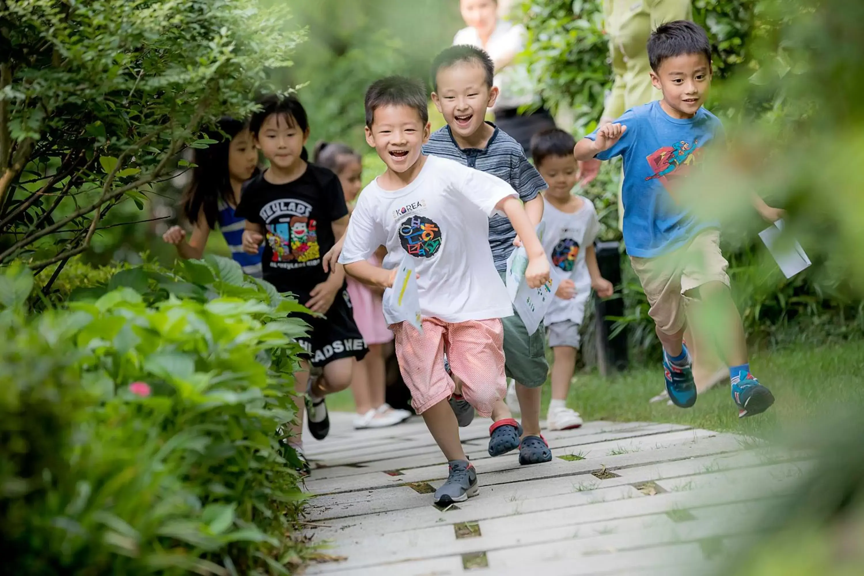 older children, Family in Four Seasons Hotel Hangzhou at West Lake