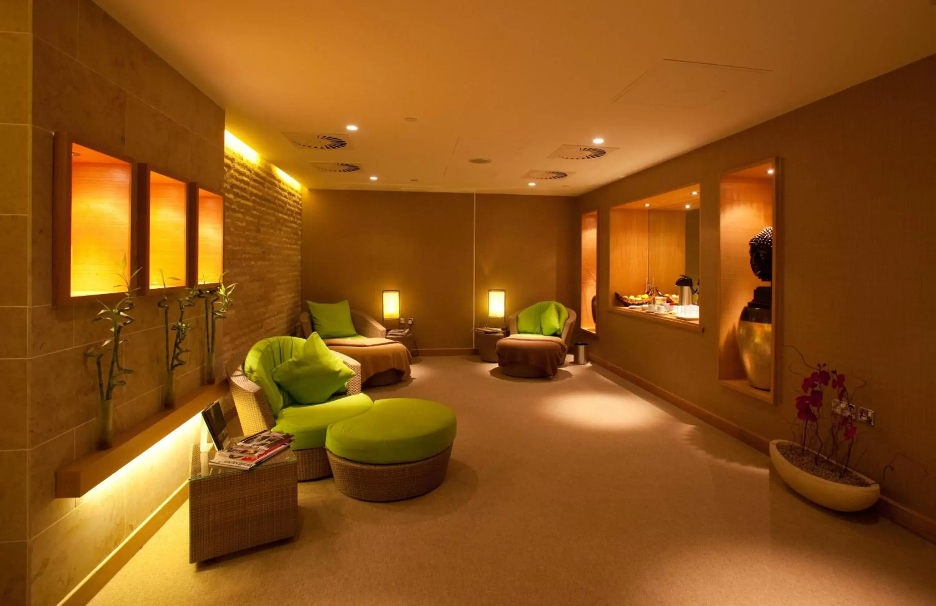 Spa and wellness centre/facilities in Sofitel London Heathrow