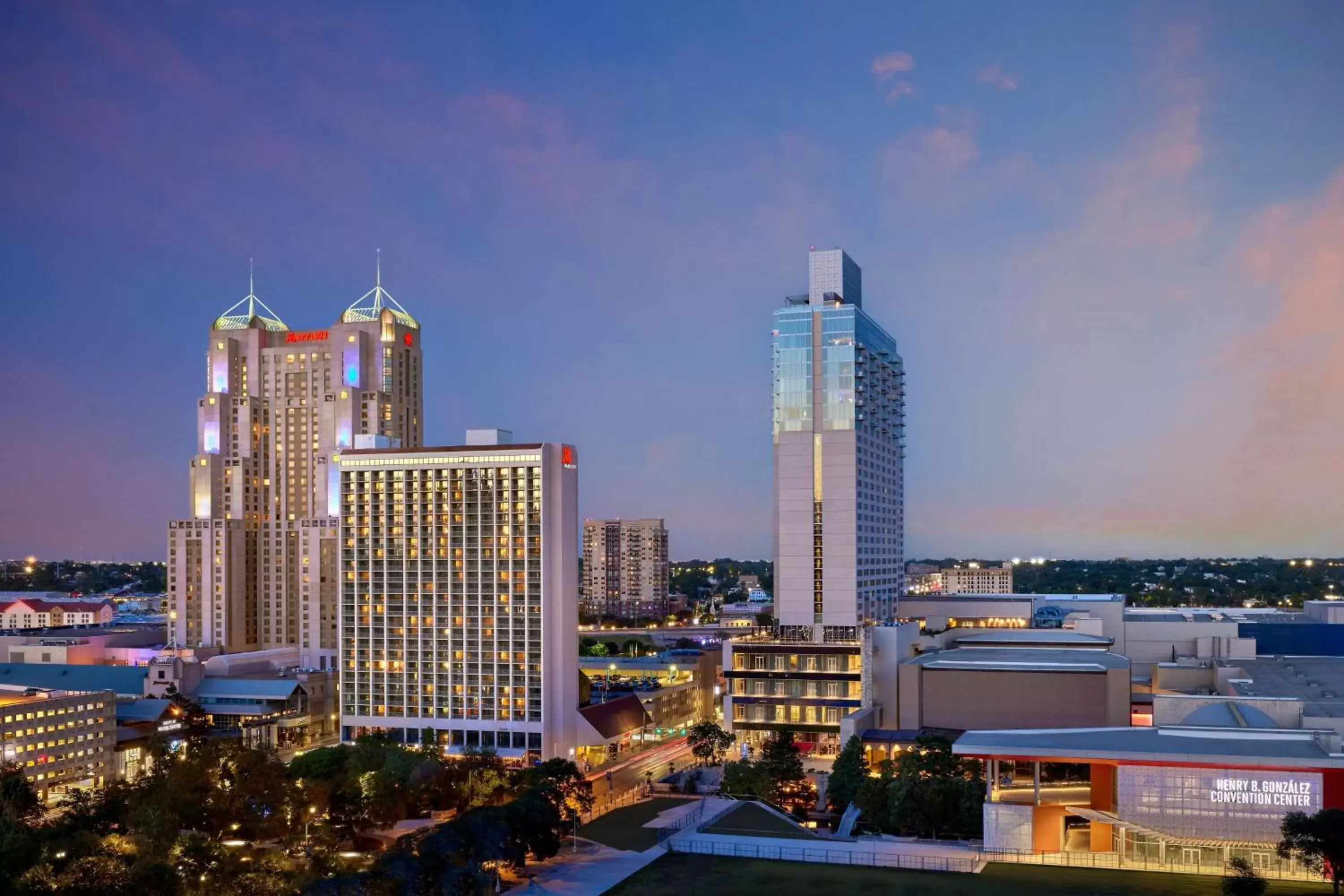 Property building in San Antonio Marriott Riverwalk