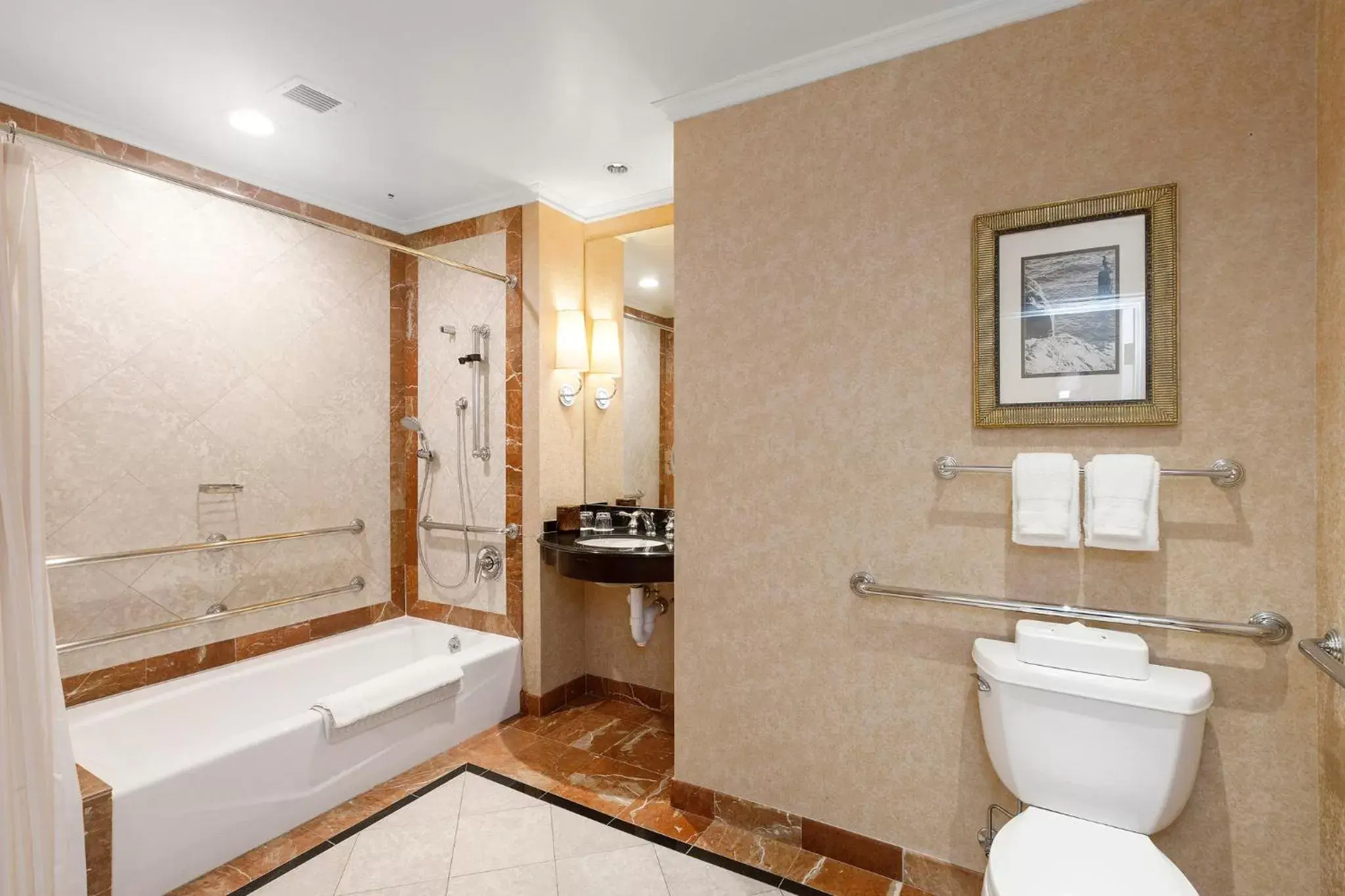 Bathroom in InterContinental Mark Hopkins San Francisco, an IHG Hotel