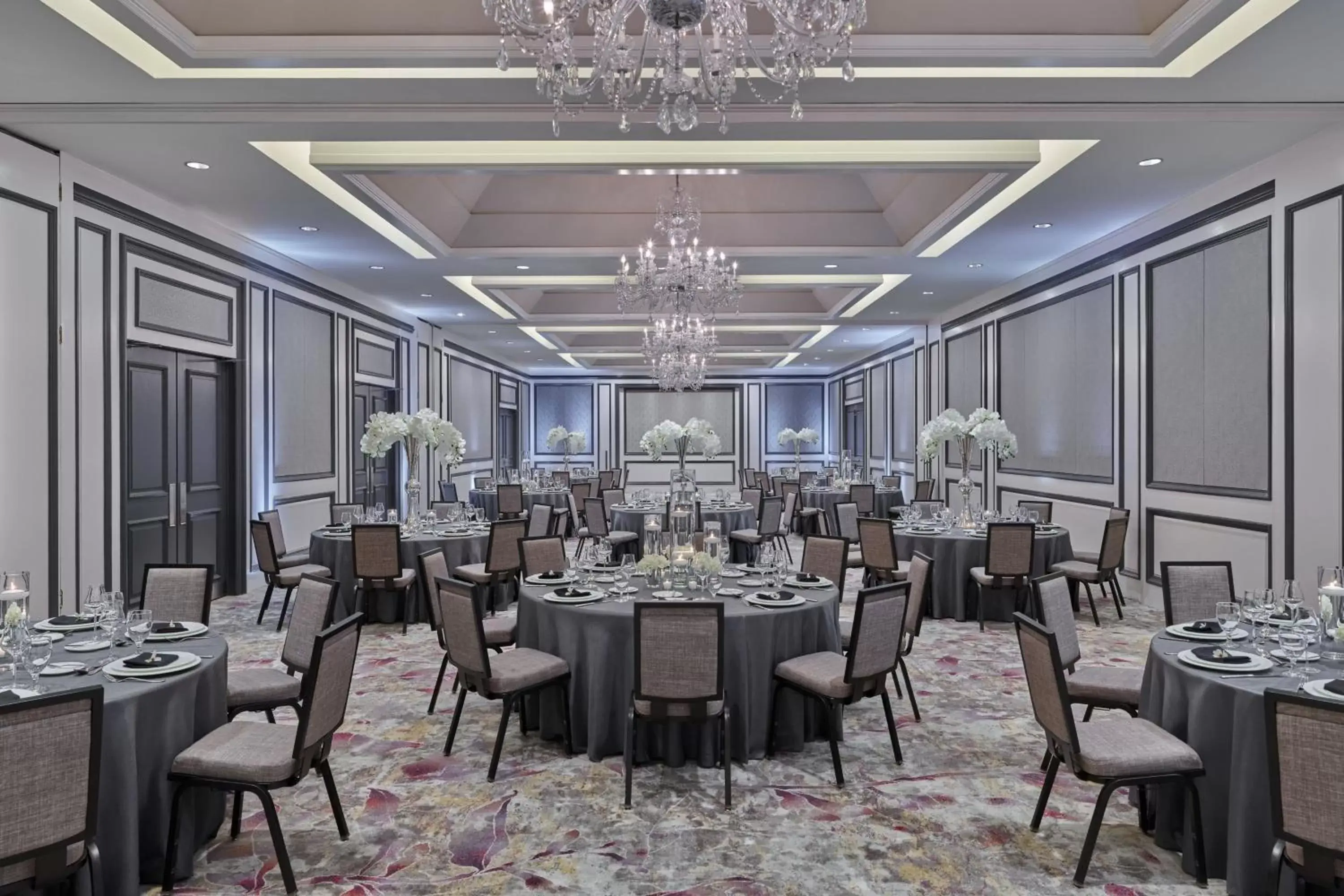 Meeting/conference room, Restaurant/Places to Eat in The Whitley, a Luxury Collection Hotel, Atlanta Buckhead