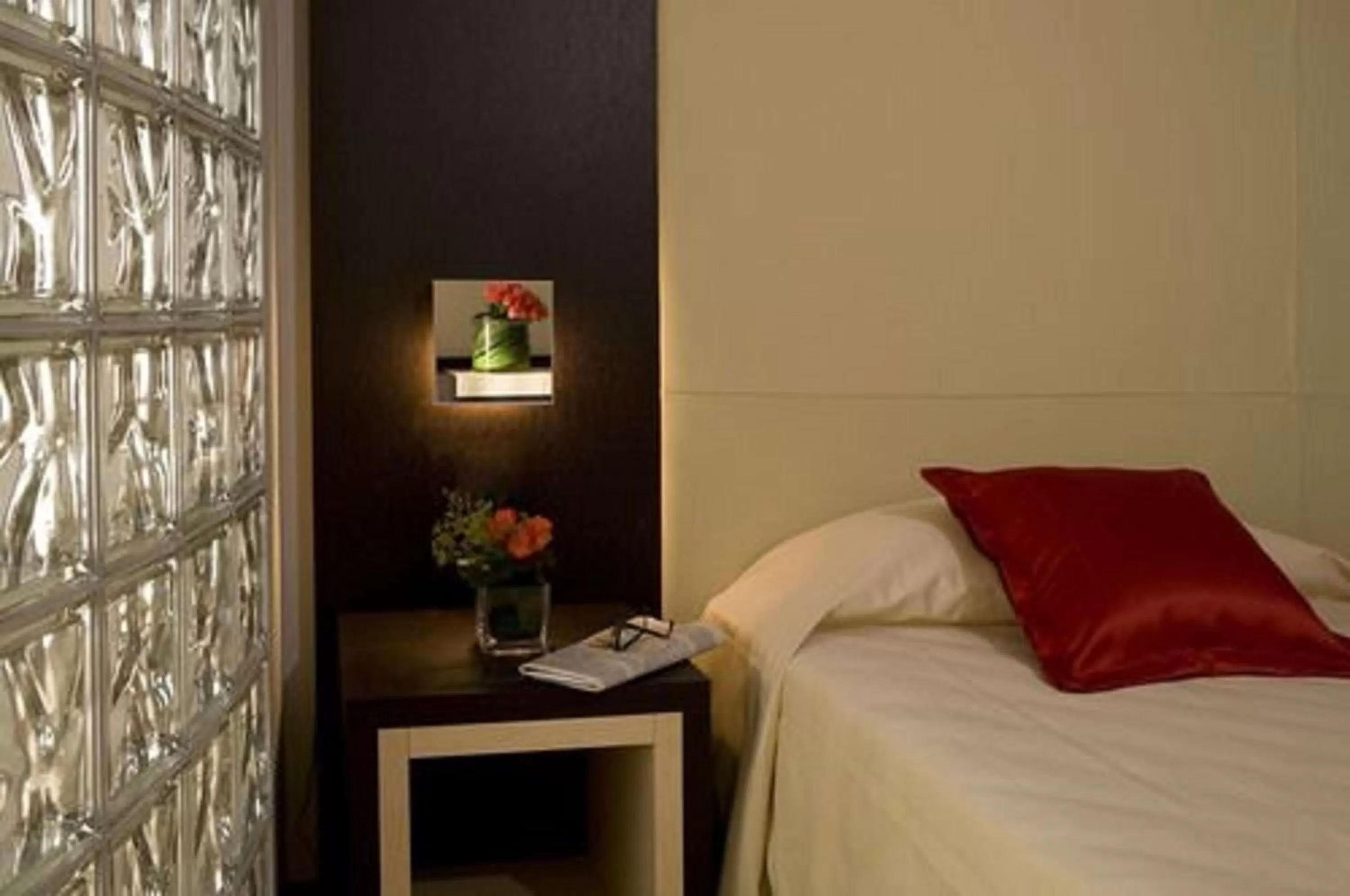 Photo of the whole room, Bed in Best Western Plus Hotel Galileo Padova