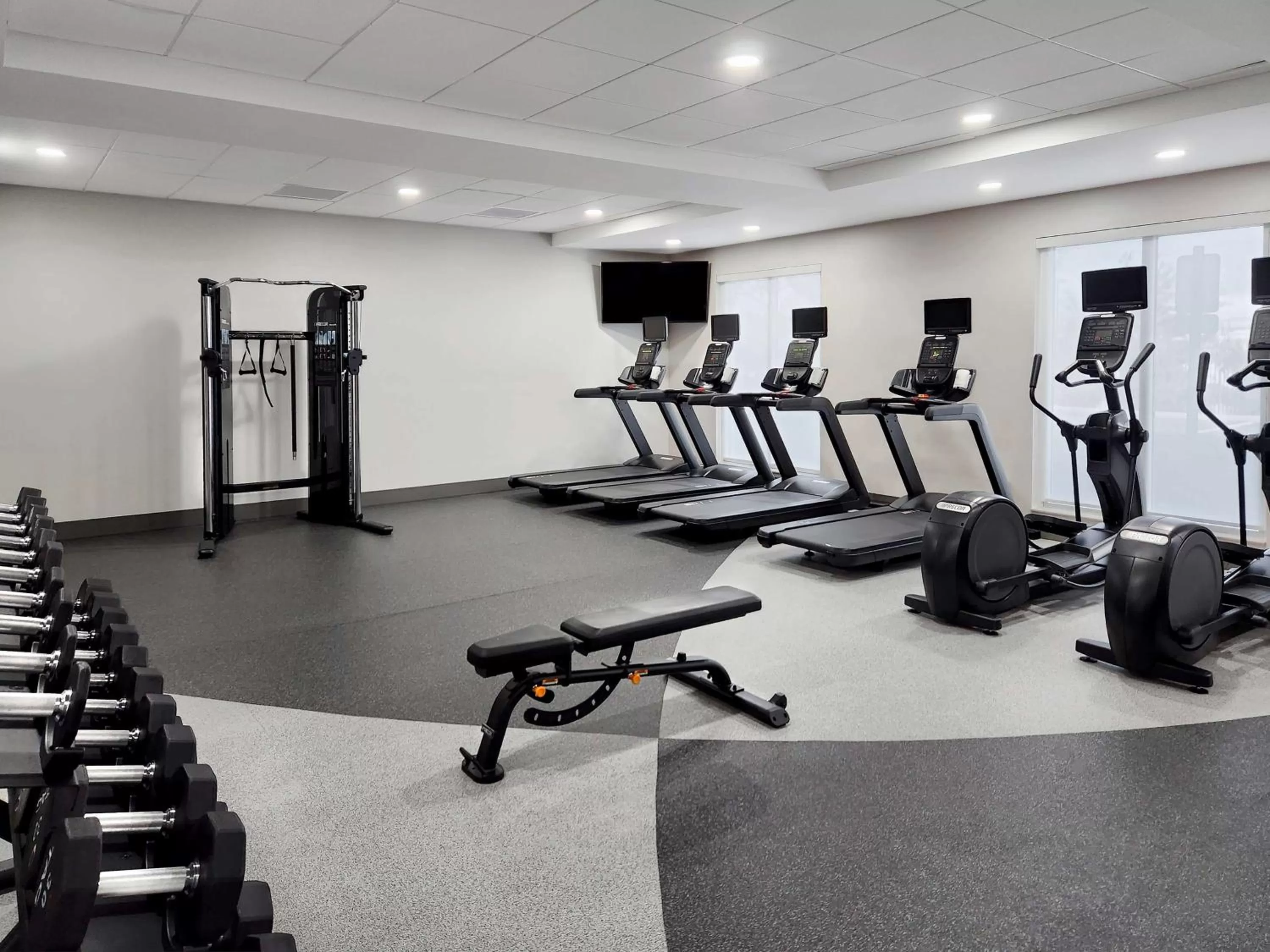 Fitness centre/facilities in Hilton Garden Inn Orlando at SeaWorld