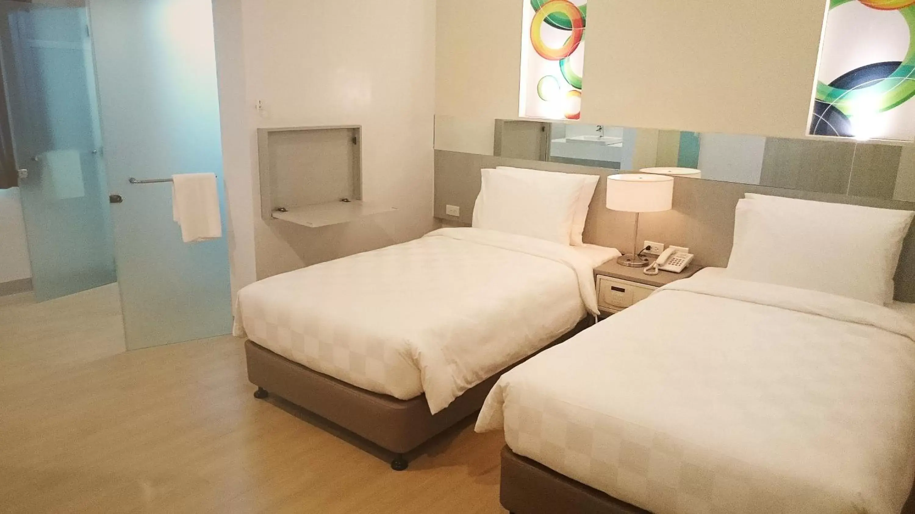Photo of the whole room, Bed in Go Hotels Butuan Photo of the whole room, Bed in Go Hotels Butuan