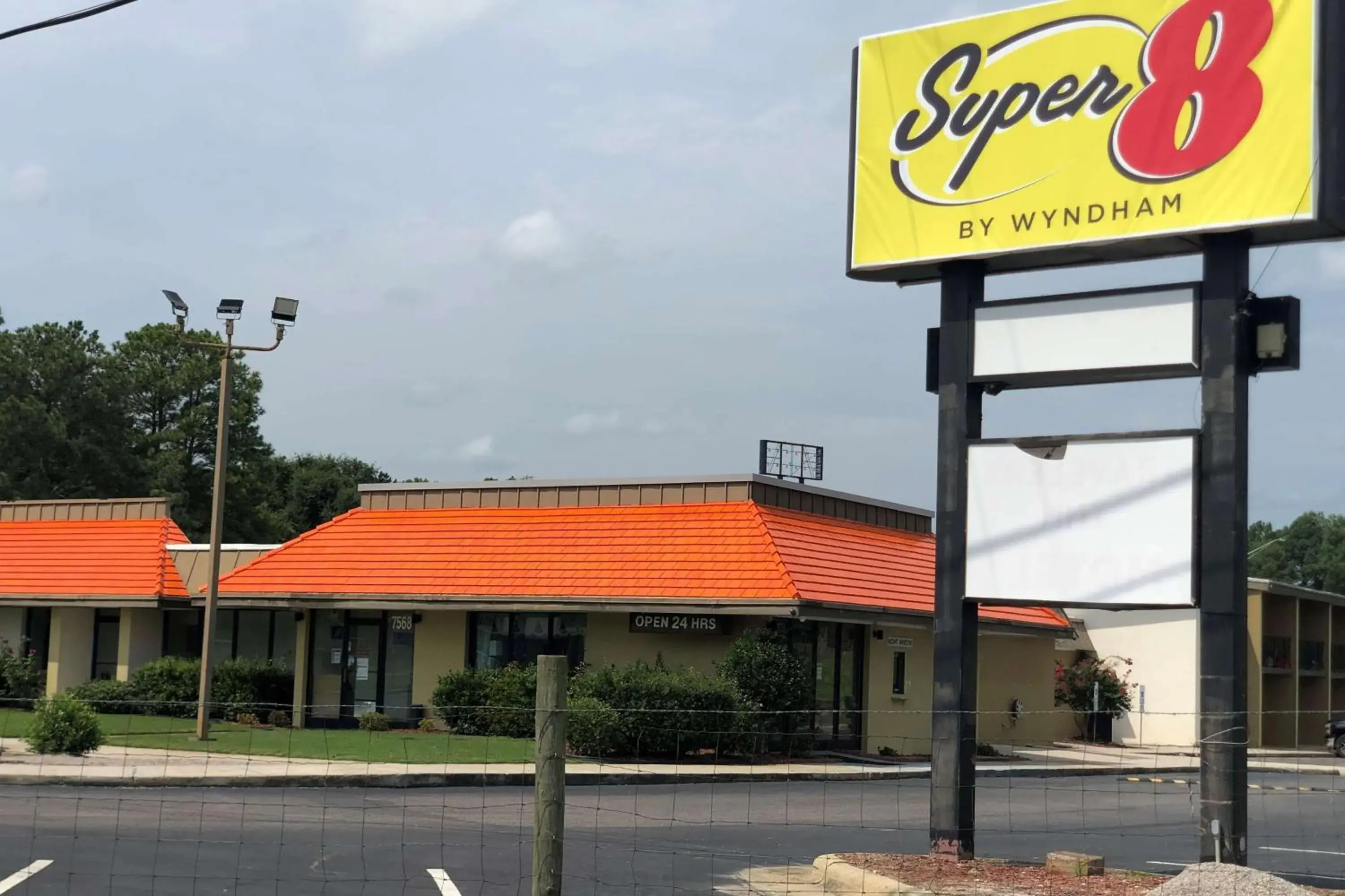 Property Building in Super 8 by Wyndham Rocky Mount I-95 EXIT 145