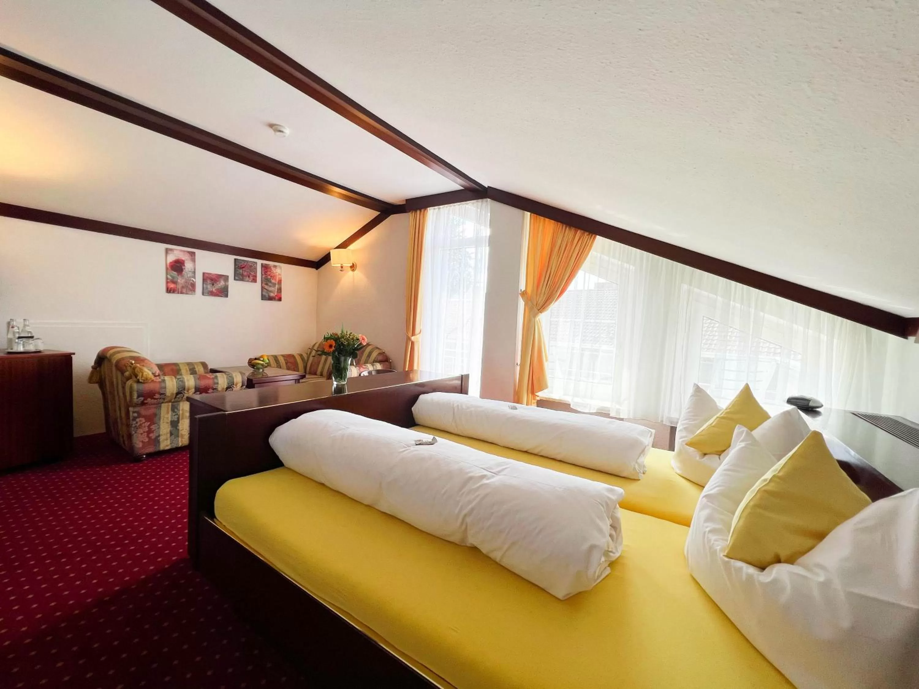 Photo of the whole room, Bed in Kurhotel Wiedenmann
