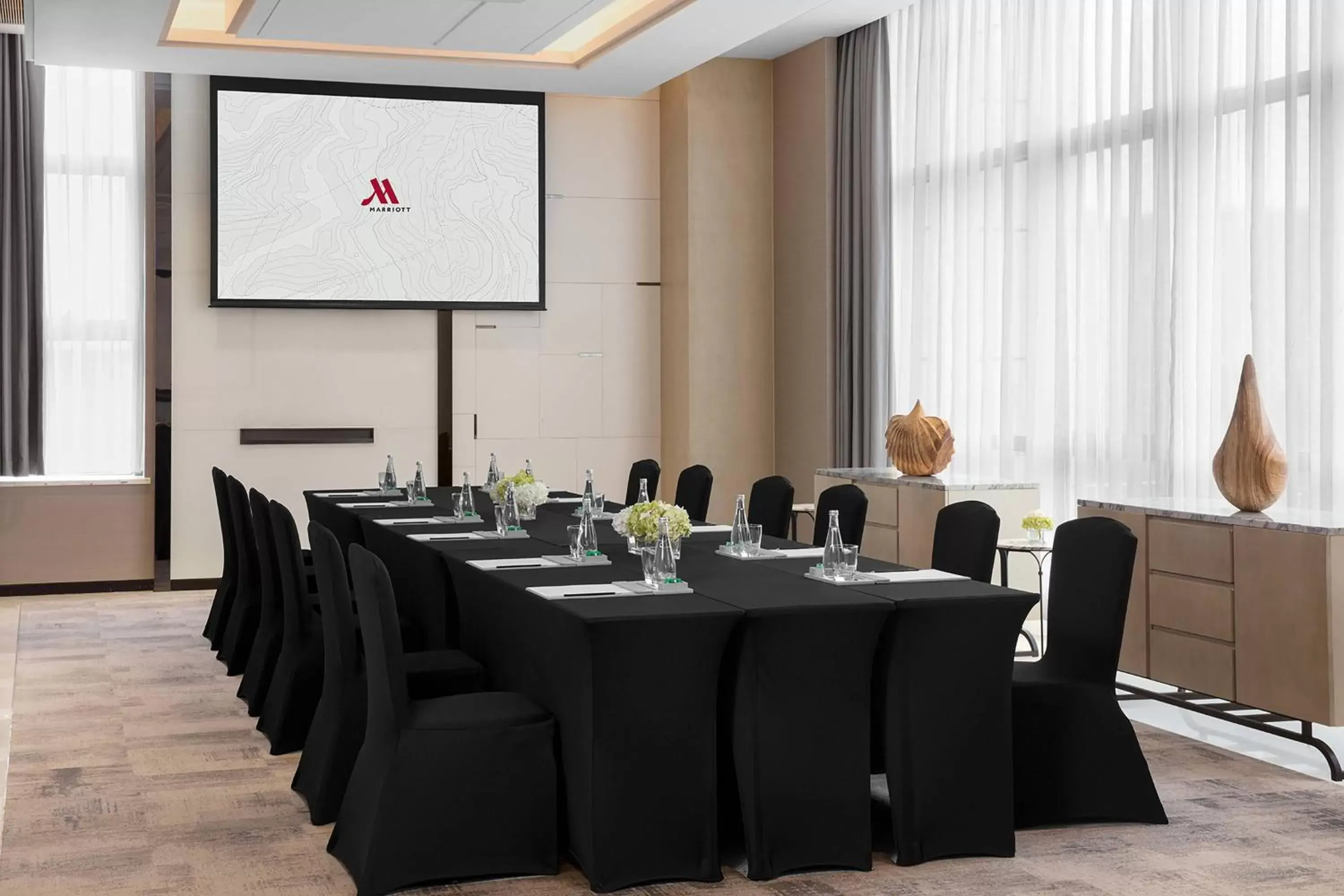 Meeting/conference room, Business Area/Conference Room in Shanghai Marriott Hotel Kangqiao