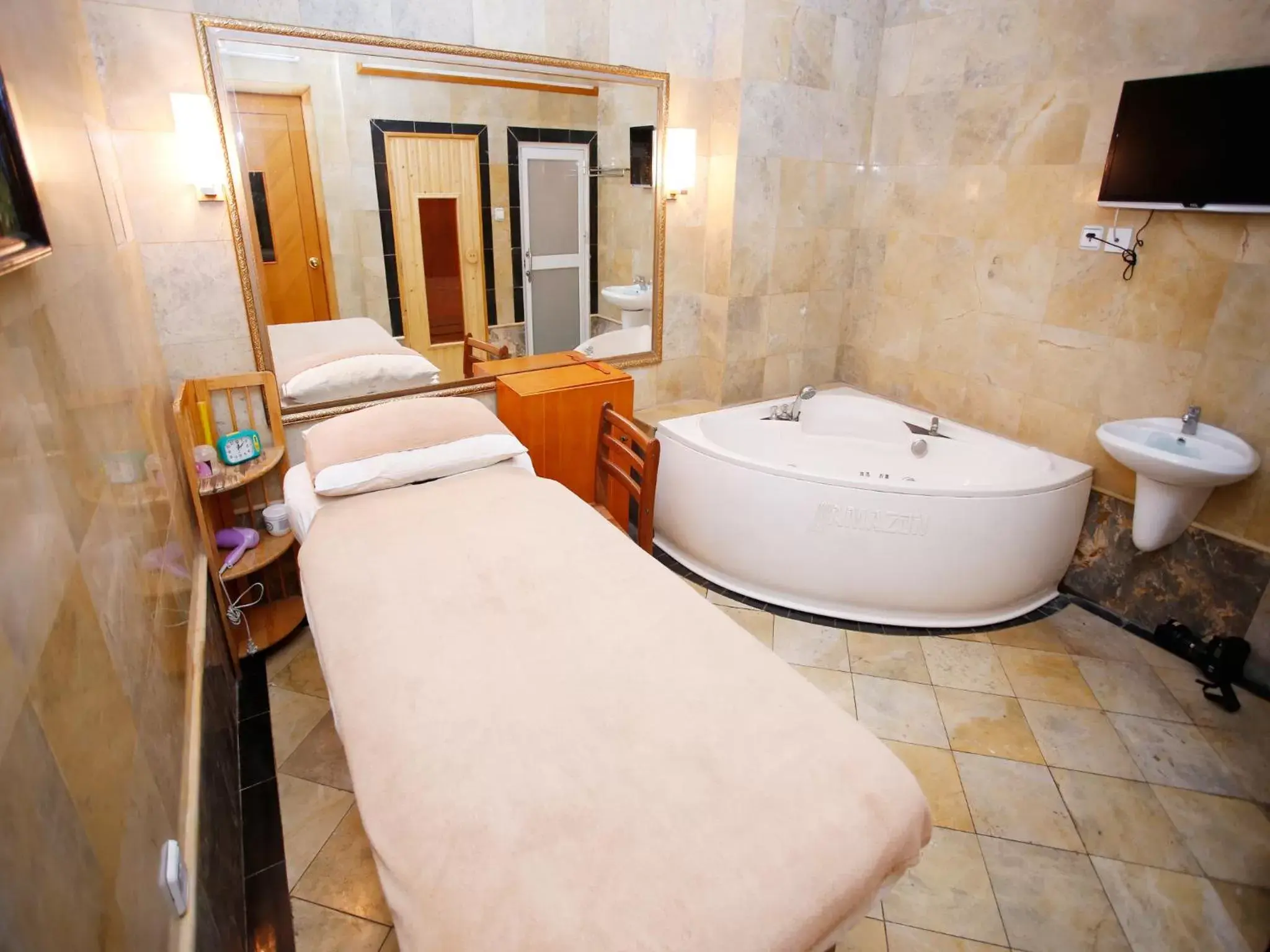 Massage, Bathroom in A25 Luxury Hotel