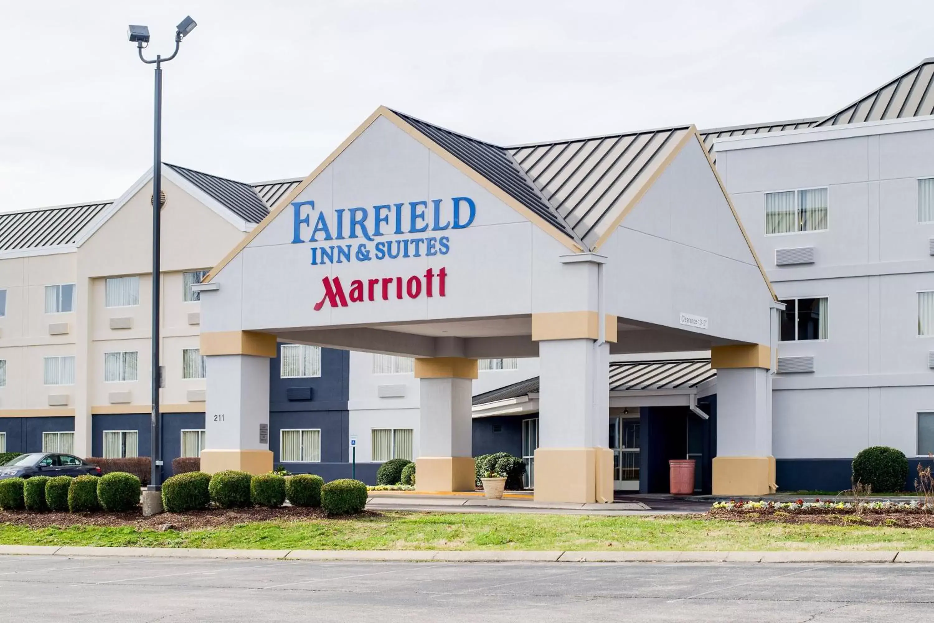 Property Building in Fairfield Inn & Suites by Marriott Nashville at Opryland