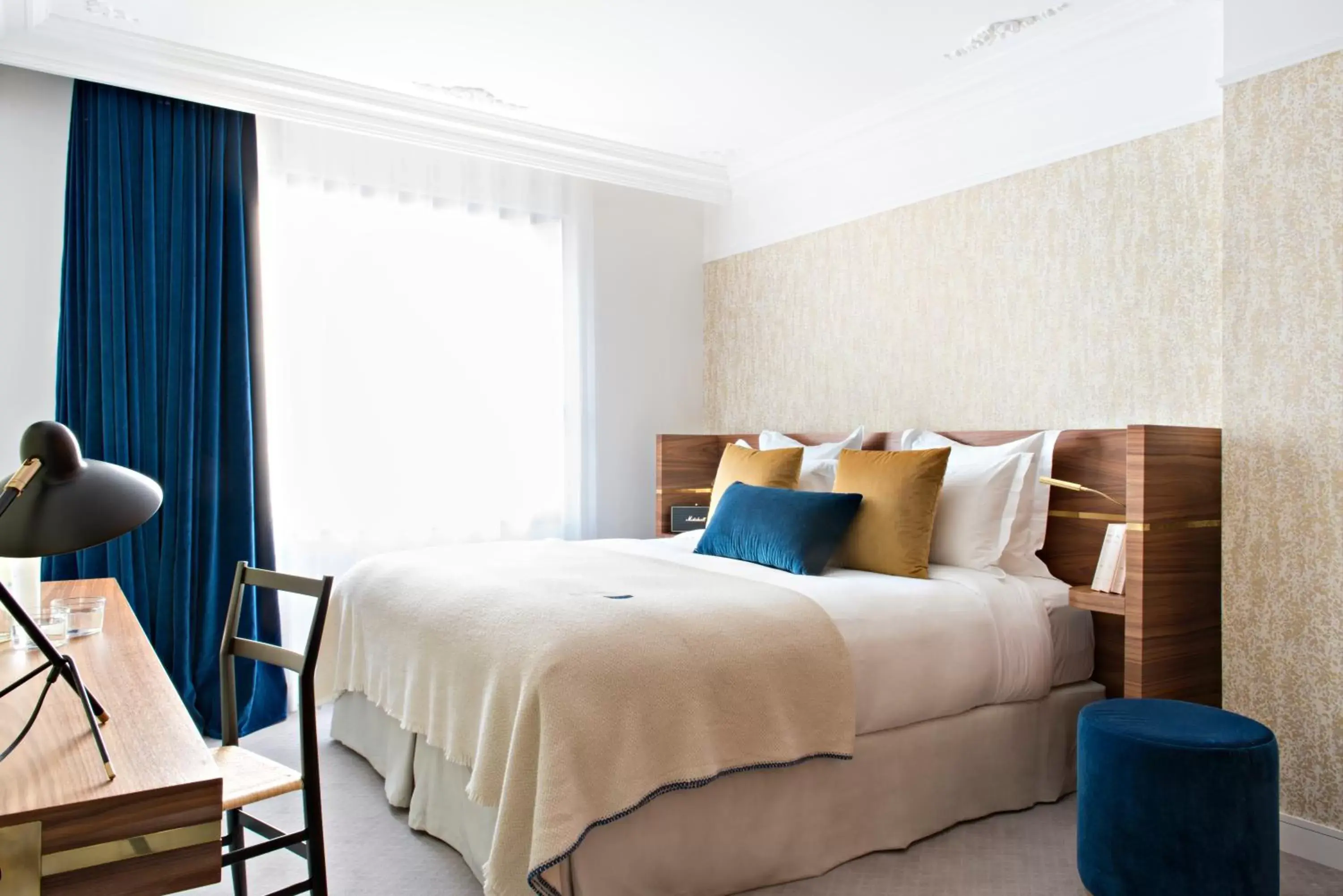 Bed in Hotel Parister Piscine & Spa Bed in Hotel Parister Piscine & Spa