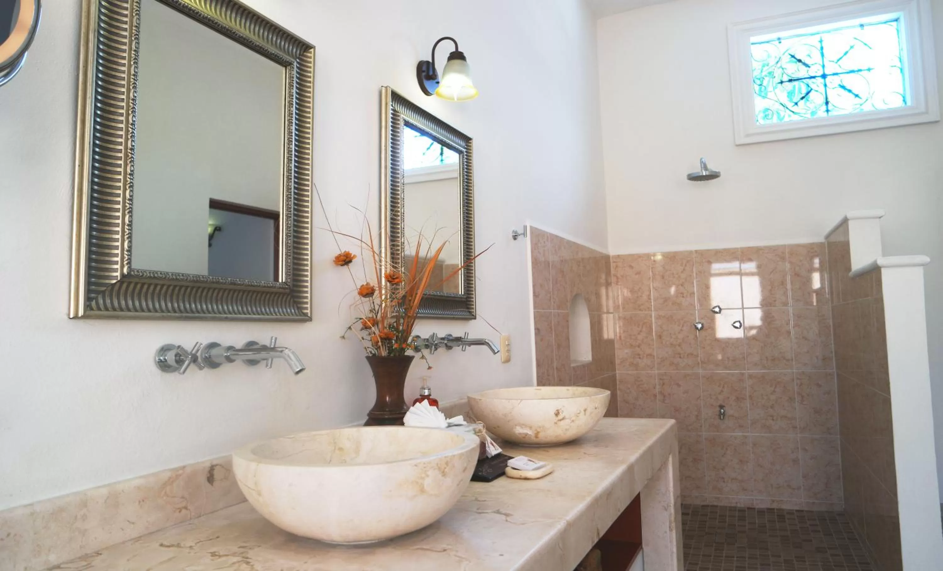 Shower in Merida Santiago Hotel Boutique