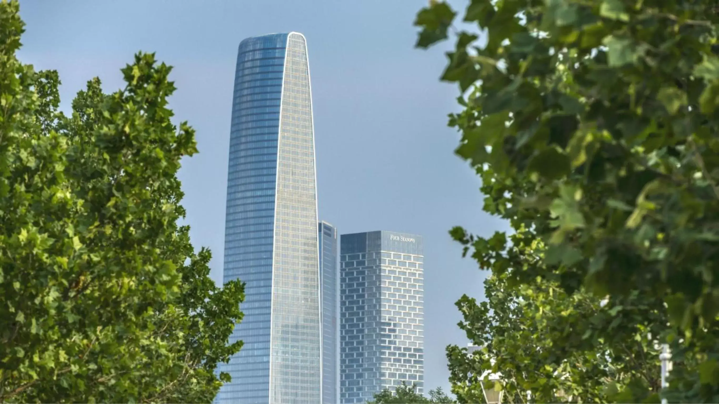 Property building in Four Seasons Hotel Tianjin Property building in Four Seasons Hotel Tianjin