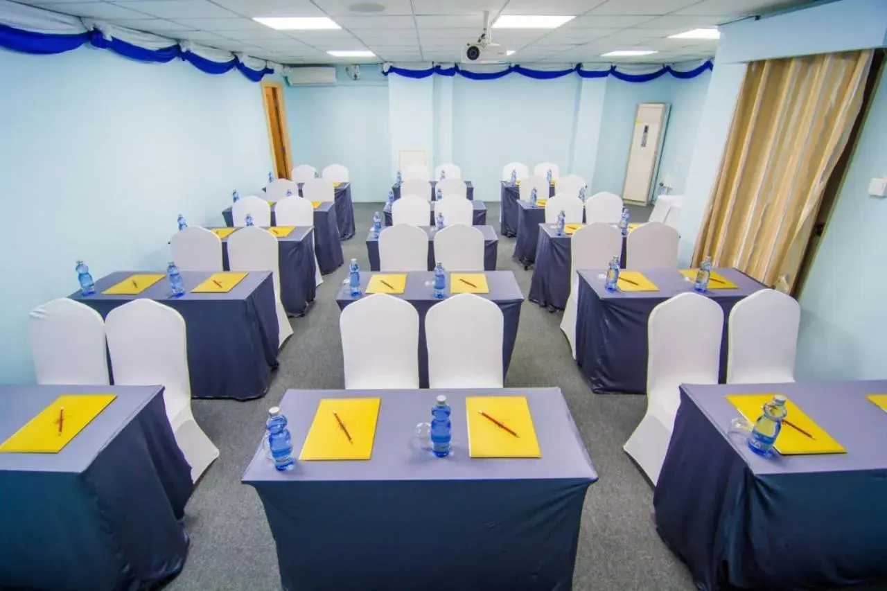 Meeting/conference room, Banquet Facilities in Botahtaung Hotel