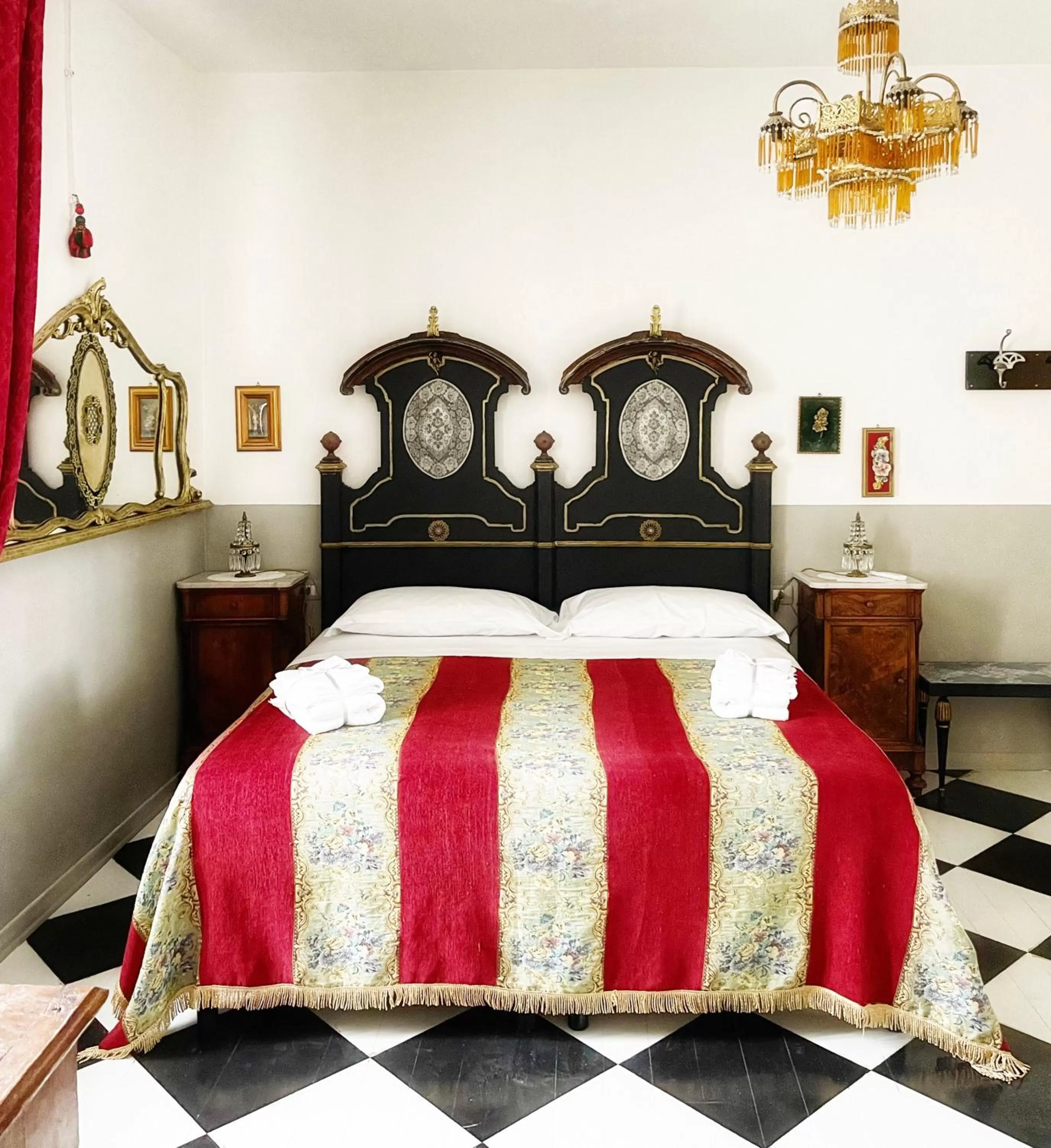 Bedroom, Bed in Mapepa Village apartments