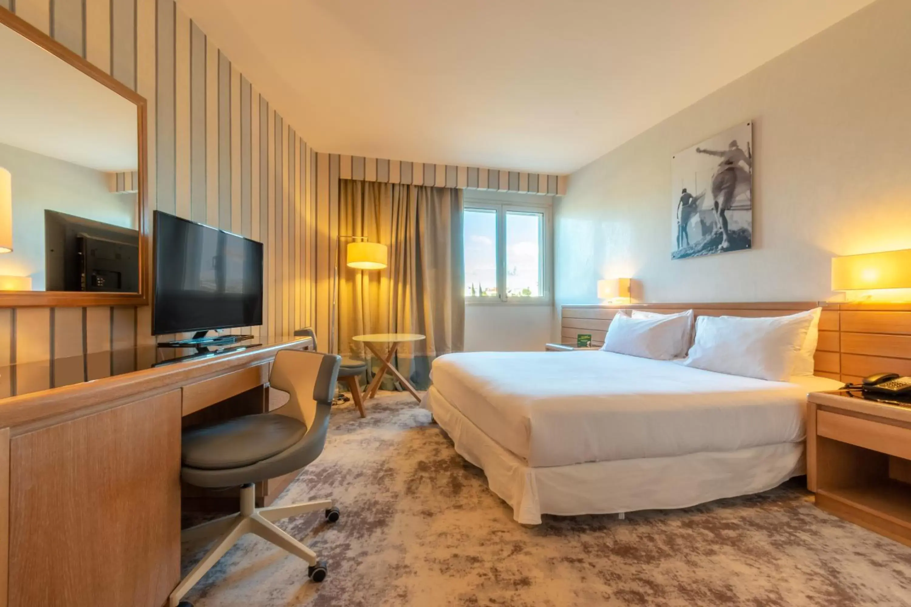 Bedroom in Holiday Inn Nice - Port St Laurent, an IHG Hotel