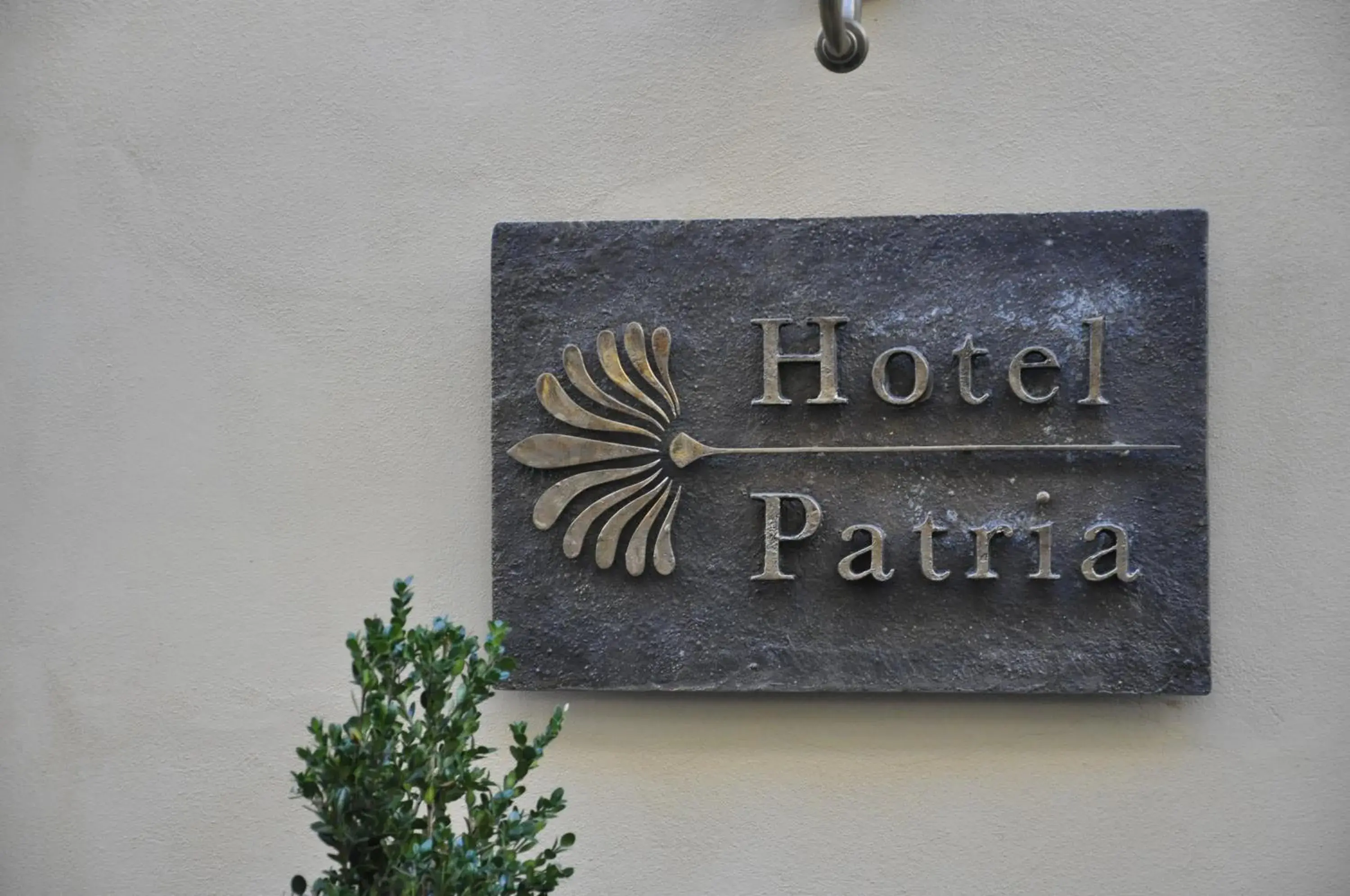 Logo/Certificate/Sign in Hotel Patria