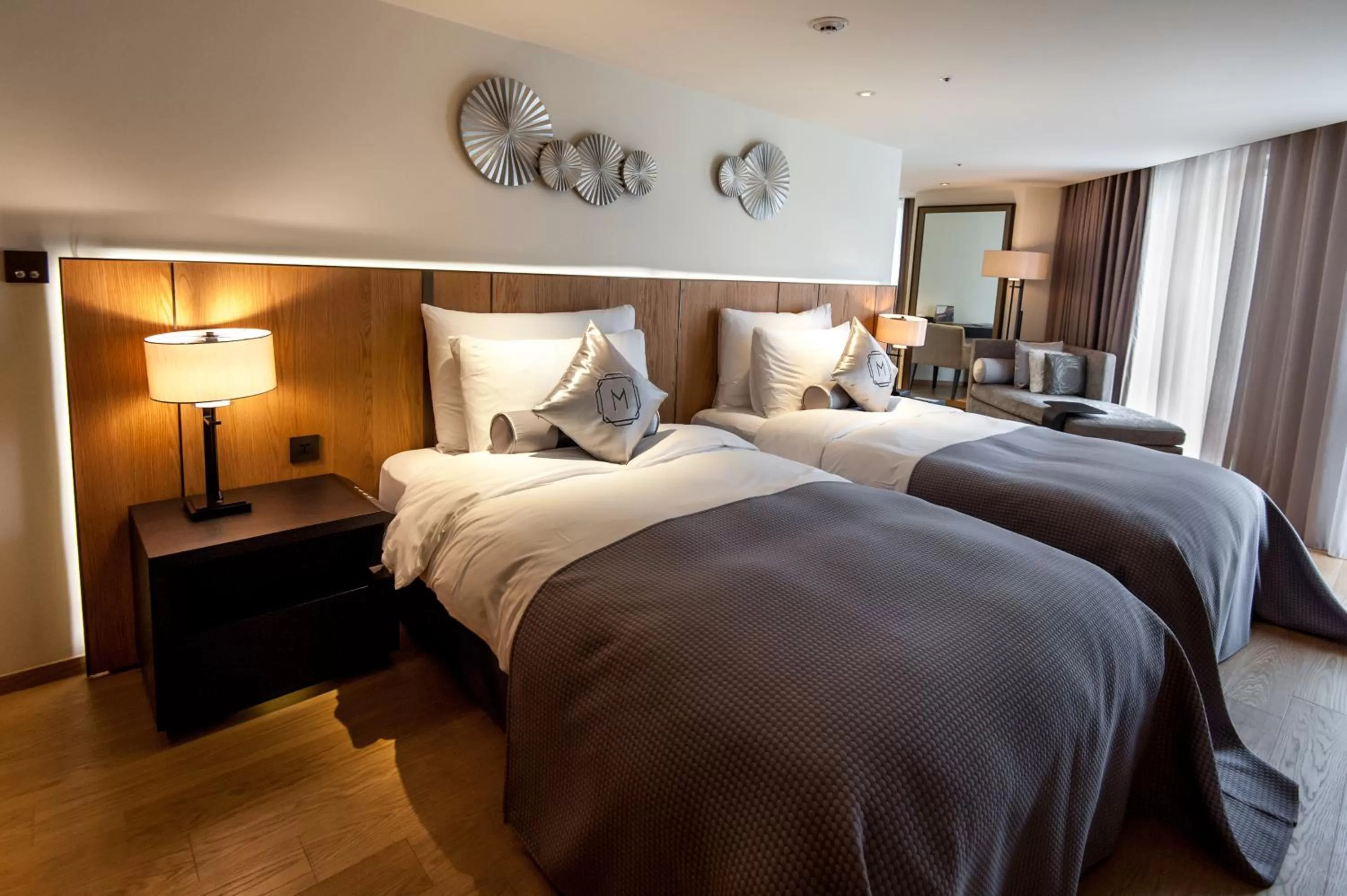 Deluxe Twin Room in Madison Taipei, a Tribute Portfolio Hotel