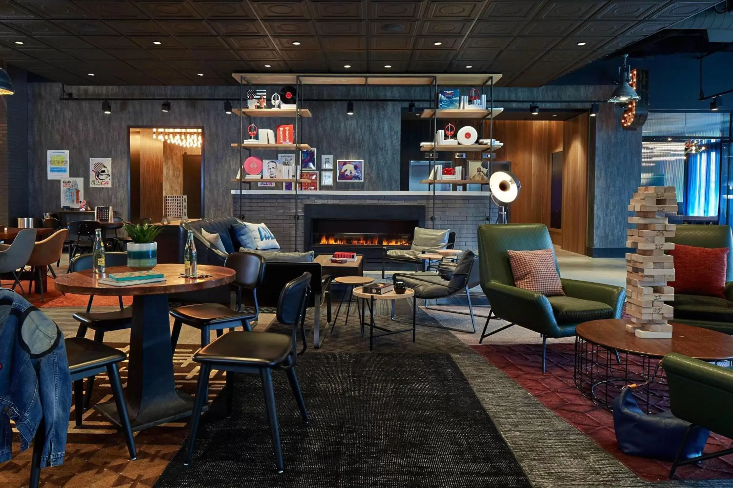 Living room, Restaurant/Places to Eat in Moxy Atlanta Midtown
