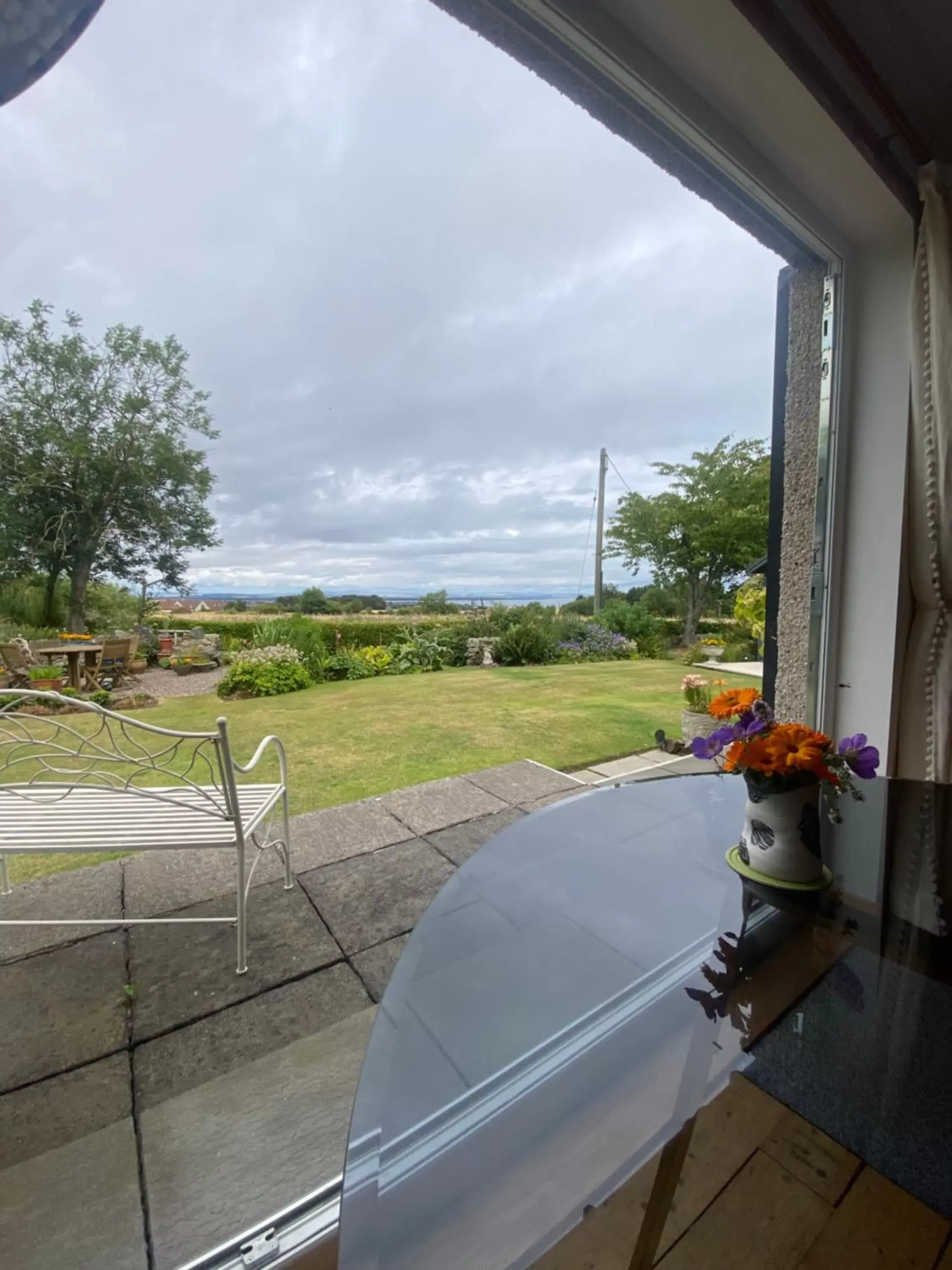 Sea view in Balmungo Cottage B&B