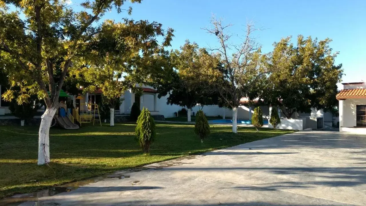 Garden in La Ilusión Hotel Campestre y Balneario