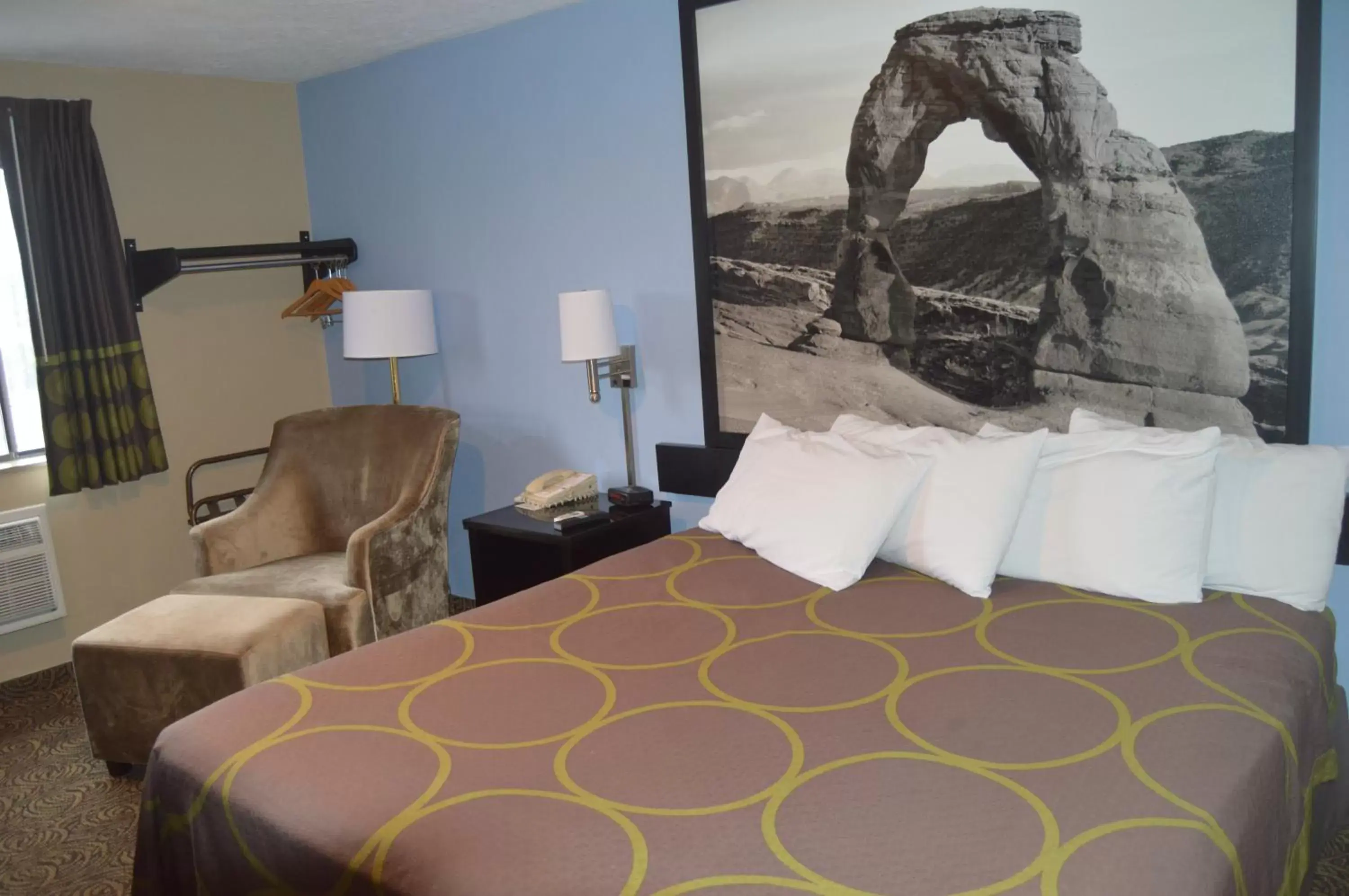 Bed in Super 8 by Wyndham Logan Bed in Super 8 by Wyndham Logan