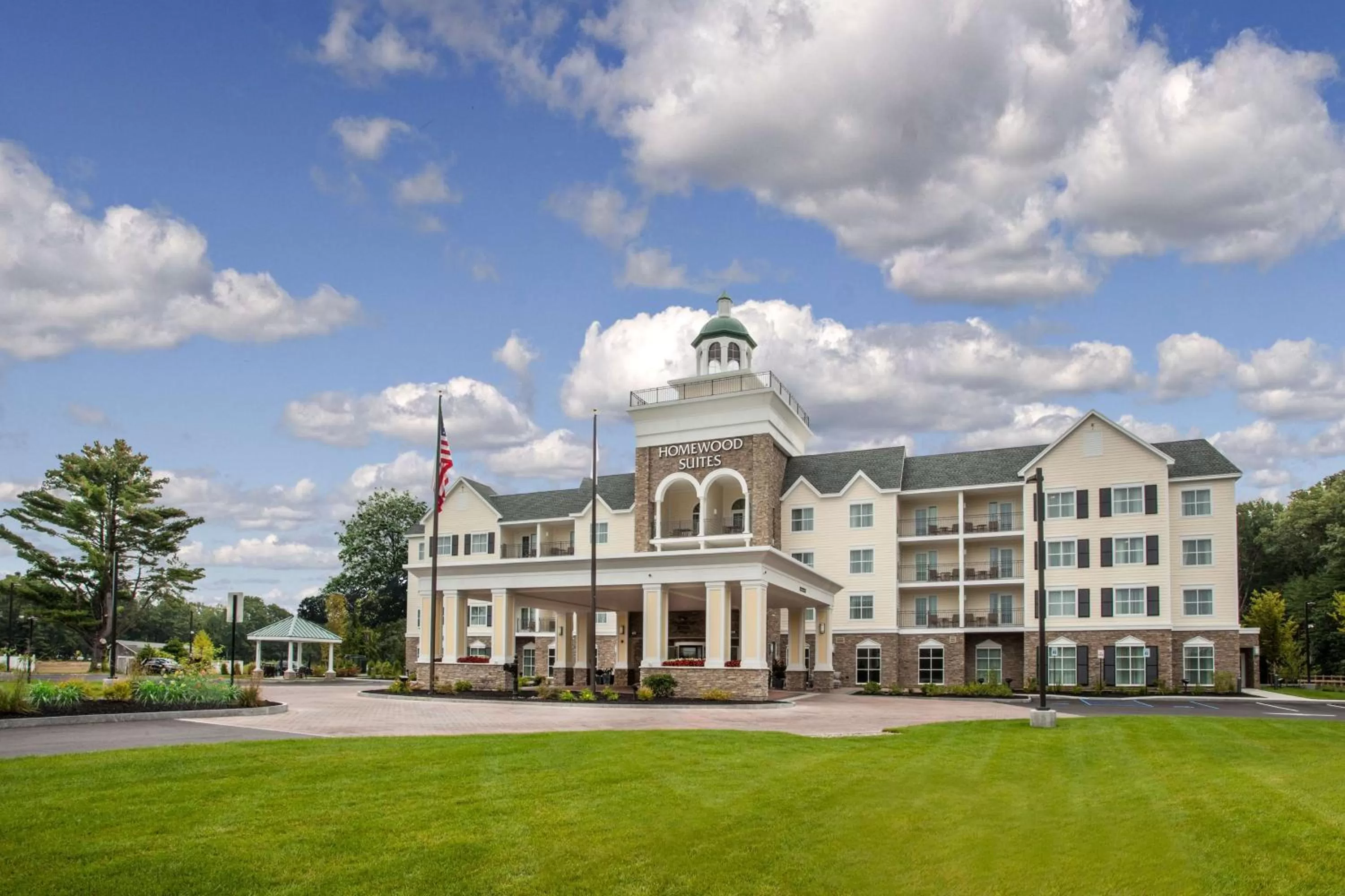 Property building in Homewood Suites By Hilton Saratoga Springs