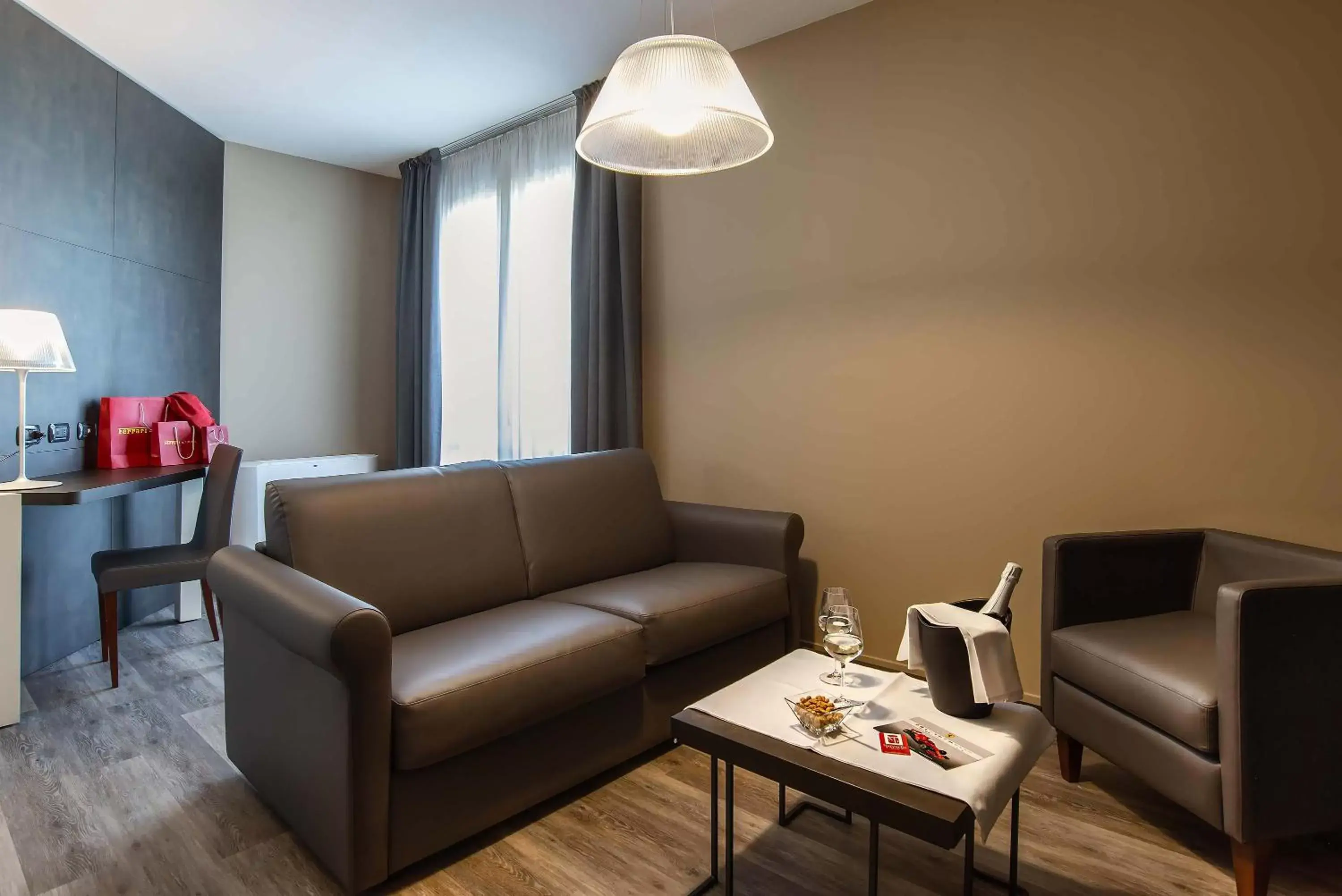 Suite in Maranello Palace Suite in Maranello Palace