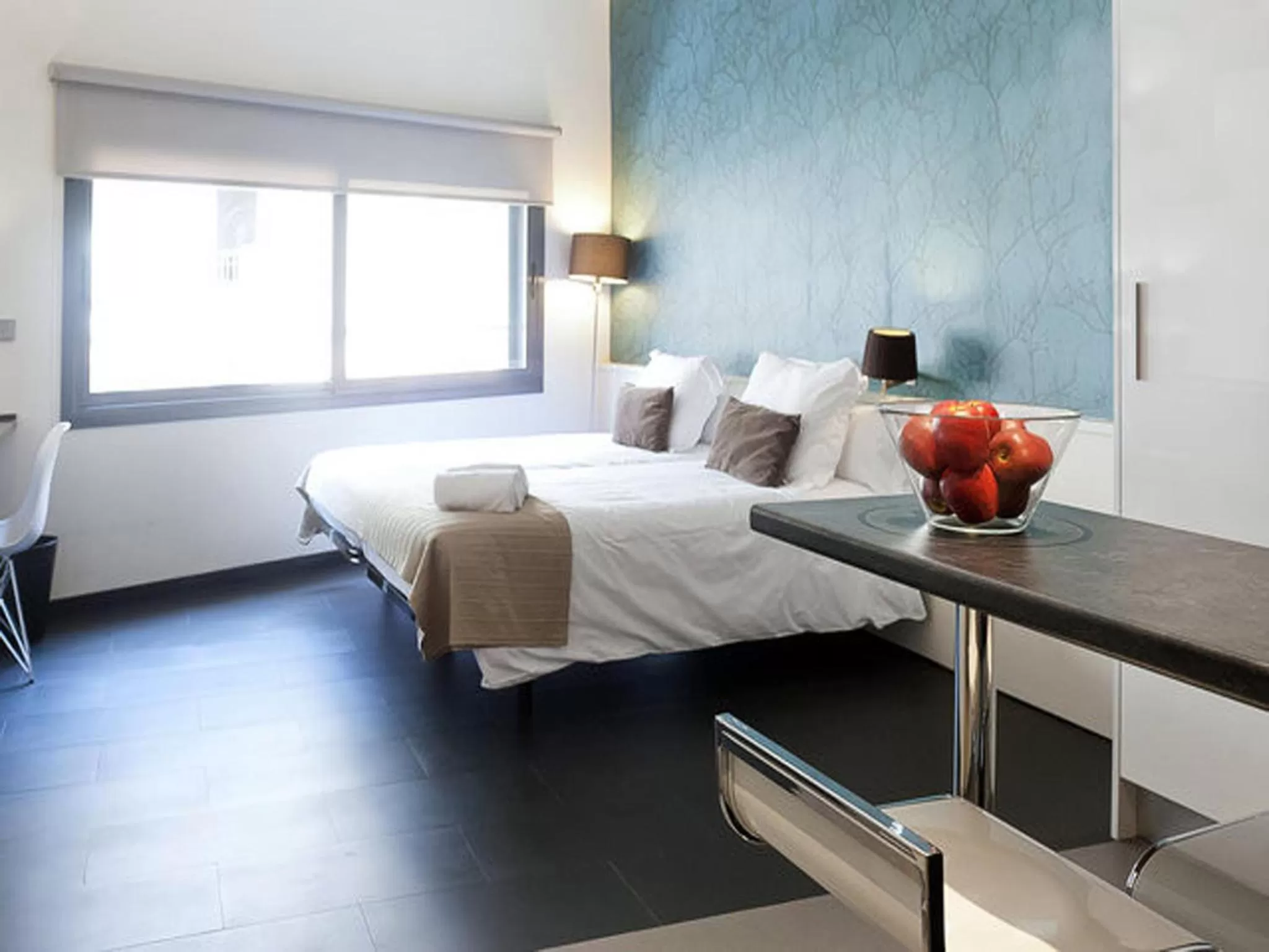 Bed in Barcelona Fifteen central Aparthotel