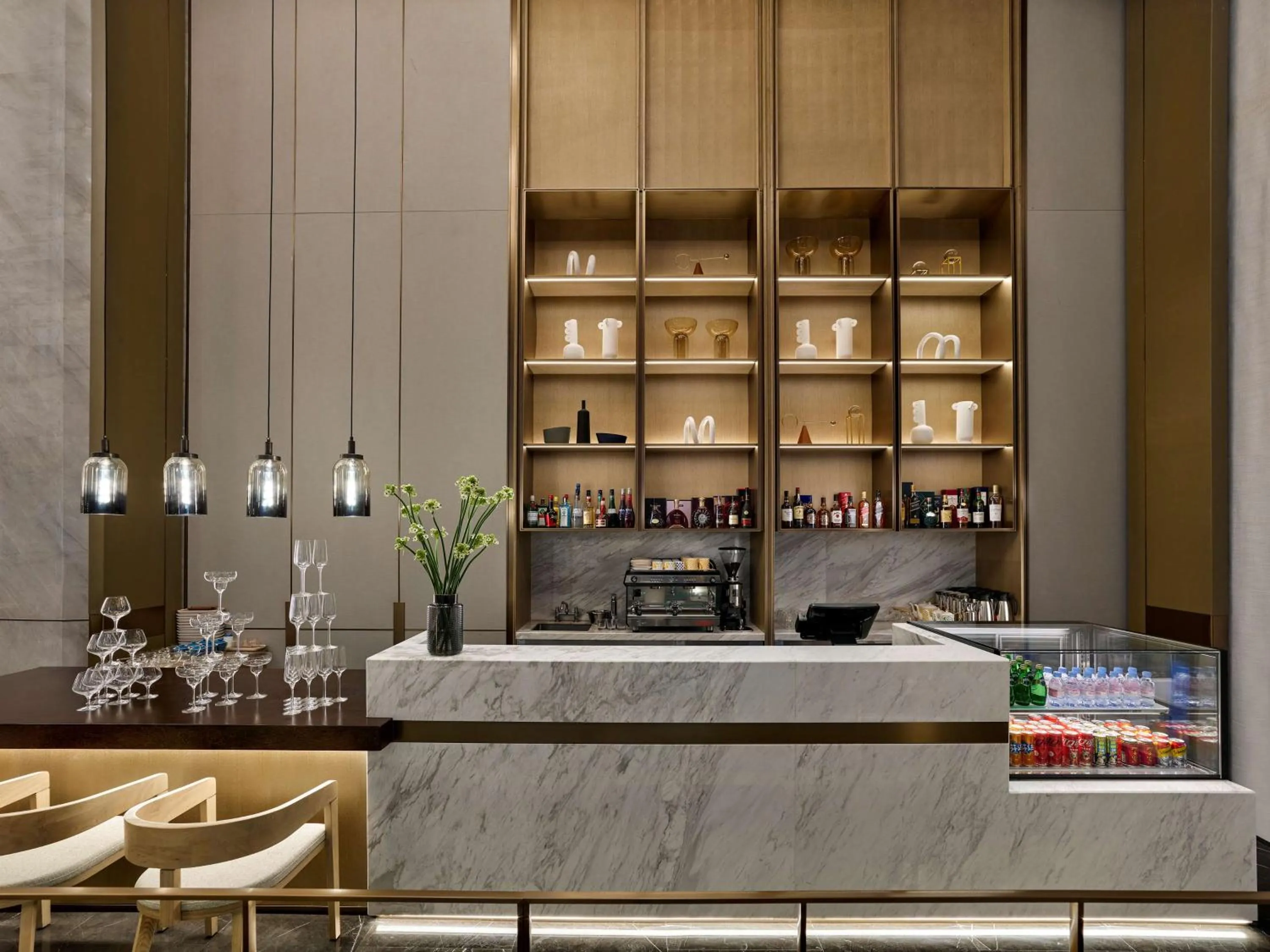 Lobby or reception in DoubleTree by Hilton Chengdu Riverside - Close to Panda Base and Chengdu East Railway