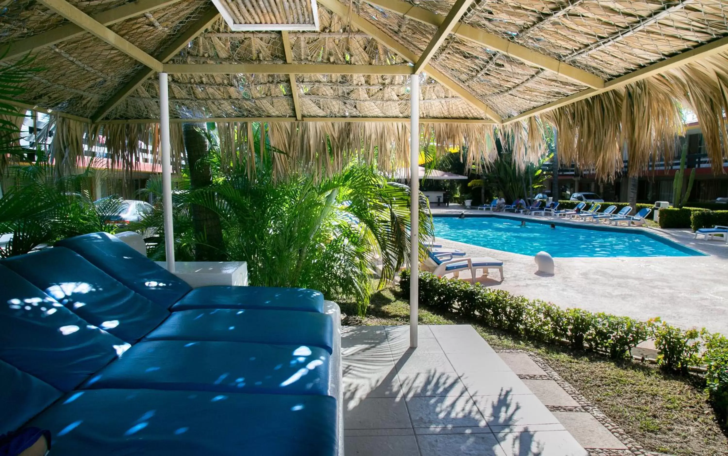 Swimming Pool in Hotel Bali-Hai Acapulco