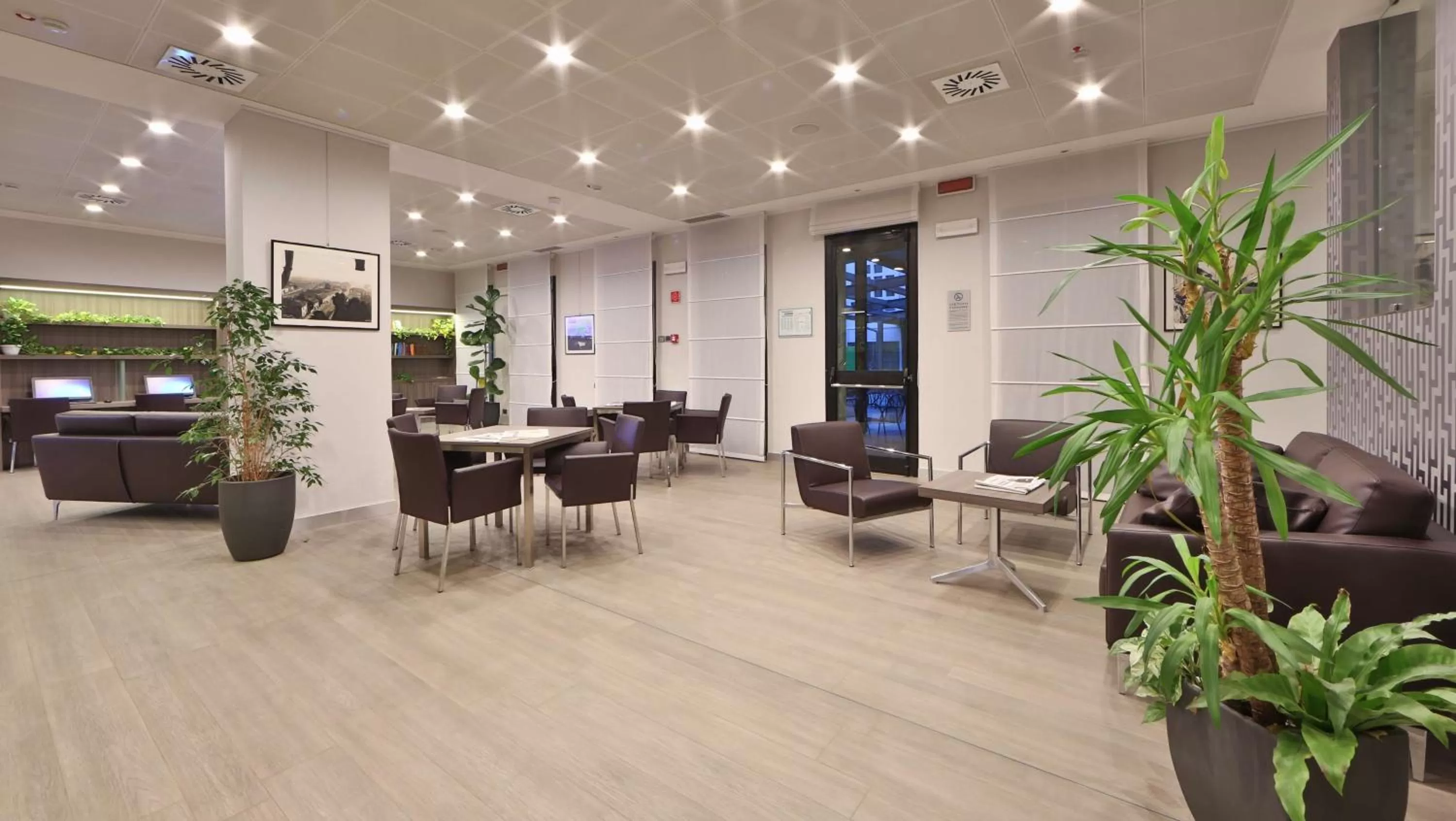 Lobby or reception in Best Western Plus Borgolecco Hotel