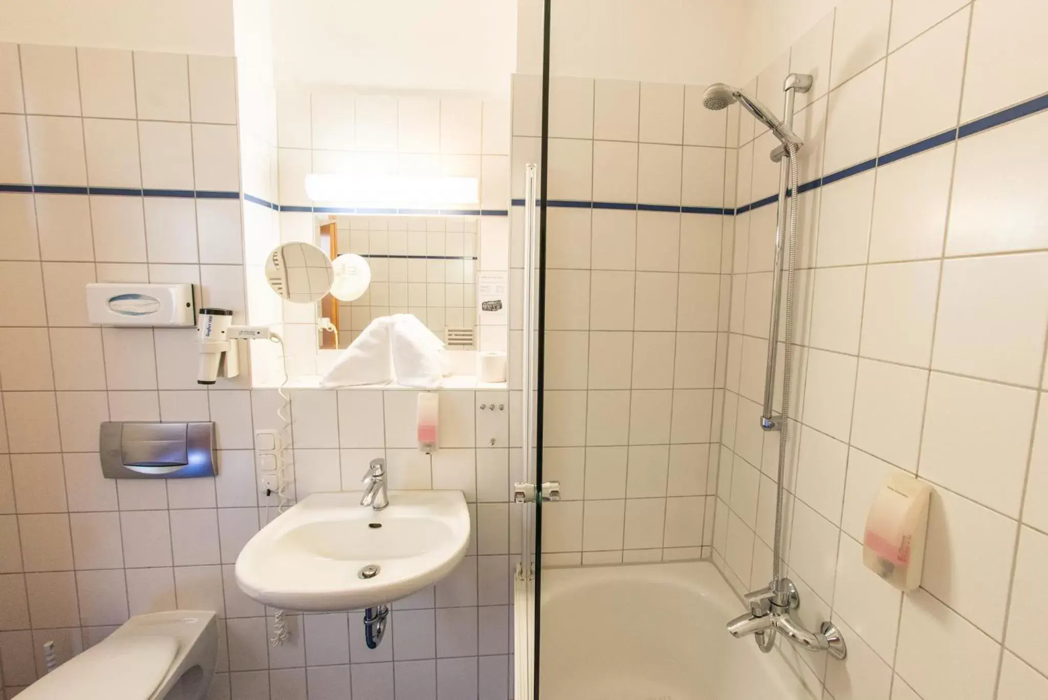 Bathroom in Glockenhof