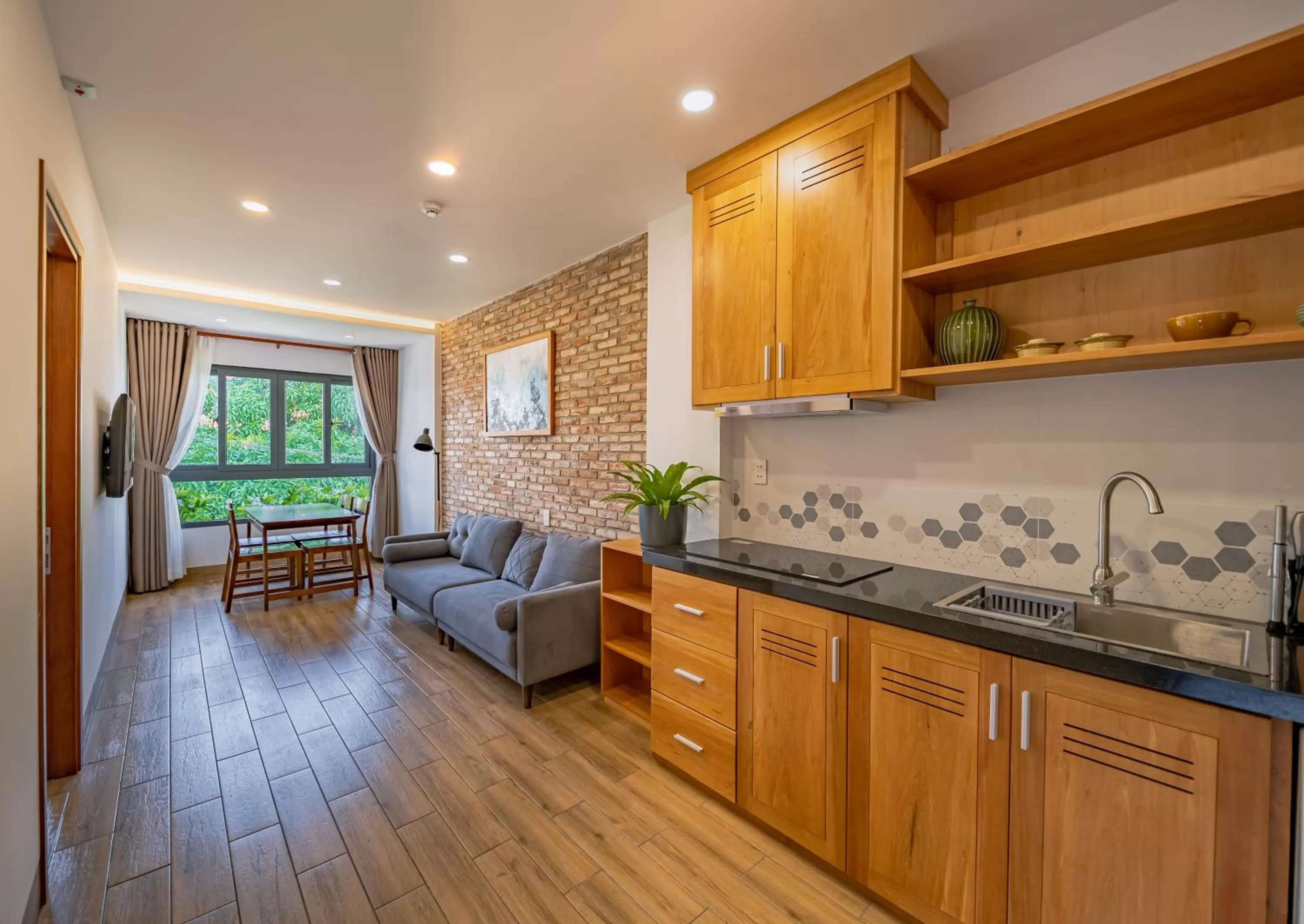 Kitchen or kitchenette in Coast House Boutique Hotel