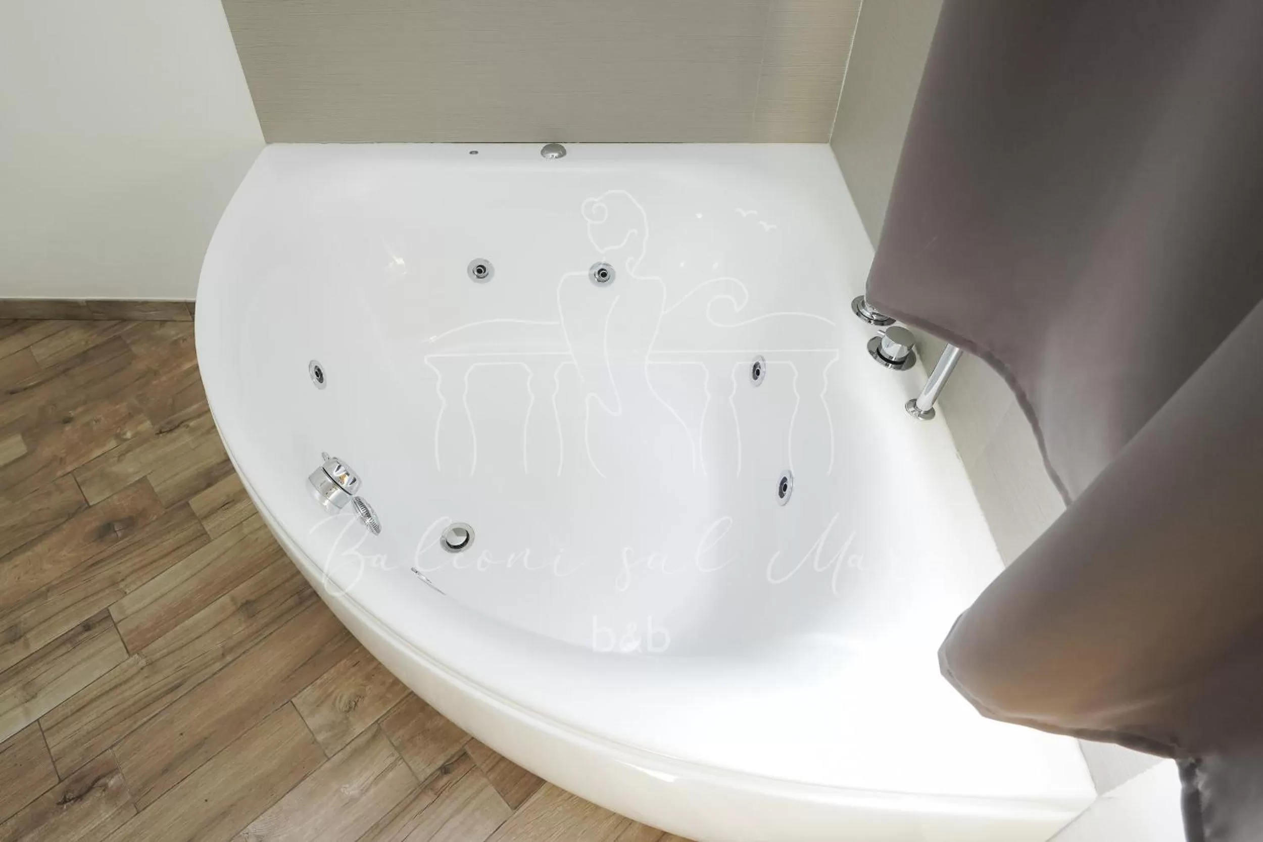 Bath, Bathroom in Balconi sul mare