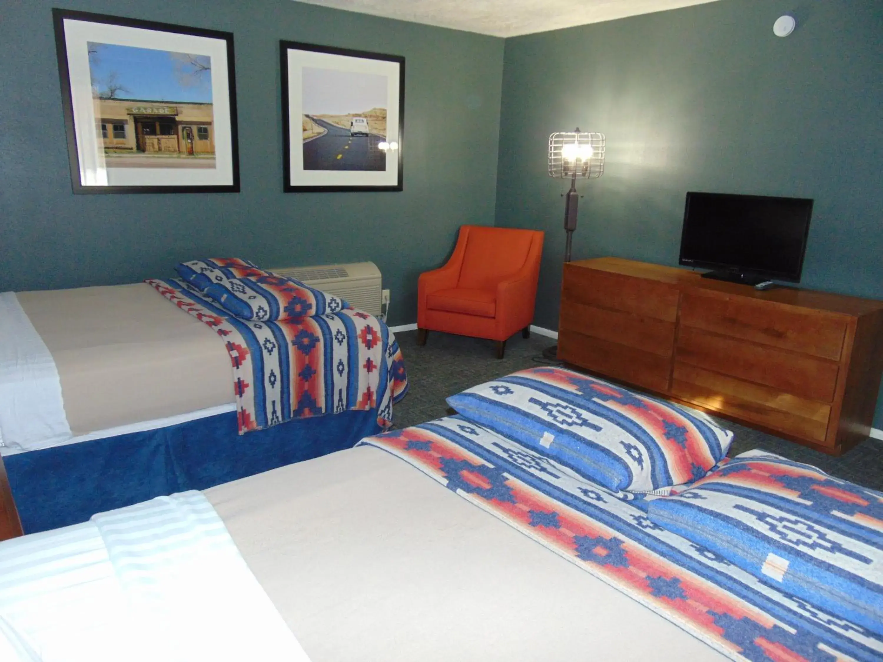 Bed in Bryce Canyon Resort