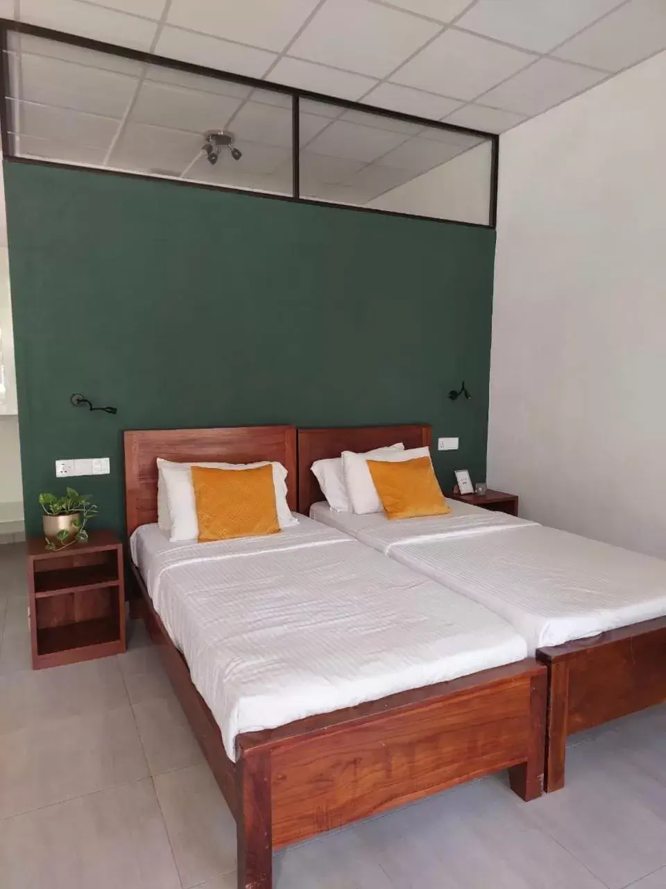 Deluxe Double Room in Weligama Ocean Breeze Deluxe Double Room in Weligama Ocean Breeze